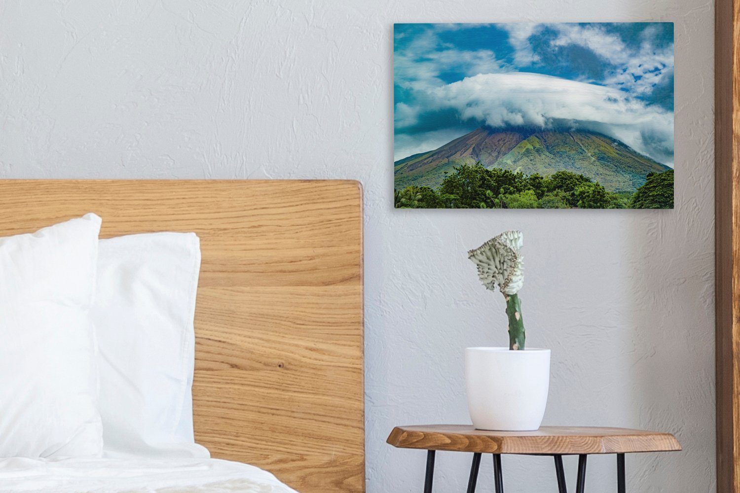 (1 dem Insel Aufhängefertig, der Wolkenbildung Wandbild cm OneMillionCanvasses® auf Ometepe, Leinwandbilder, Wanddeko, über 30x20 Vulkan Leinwandbild St),