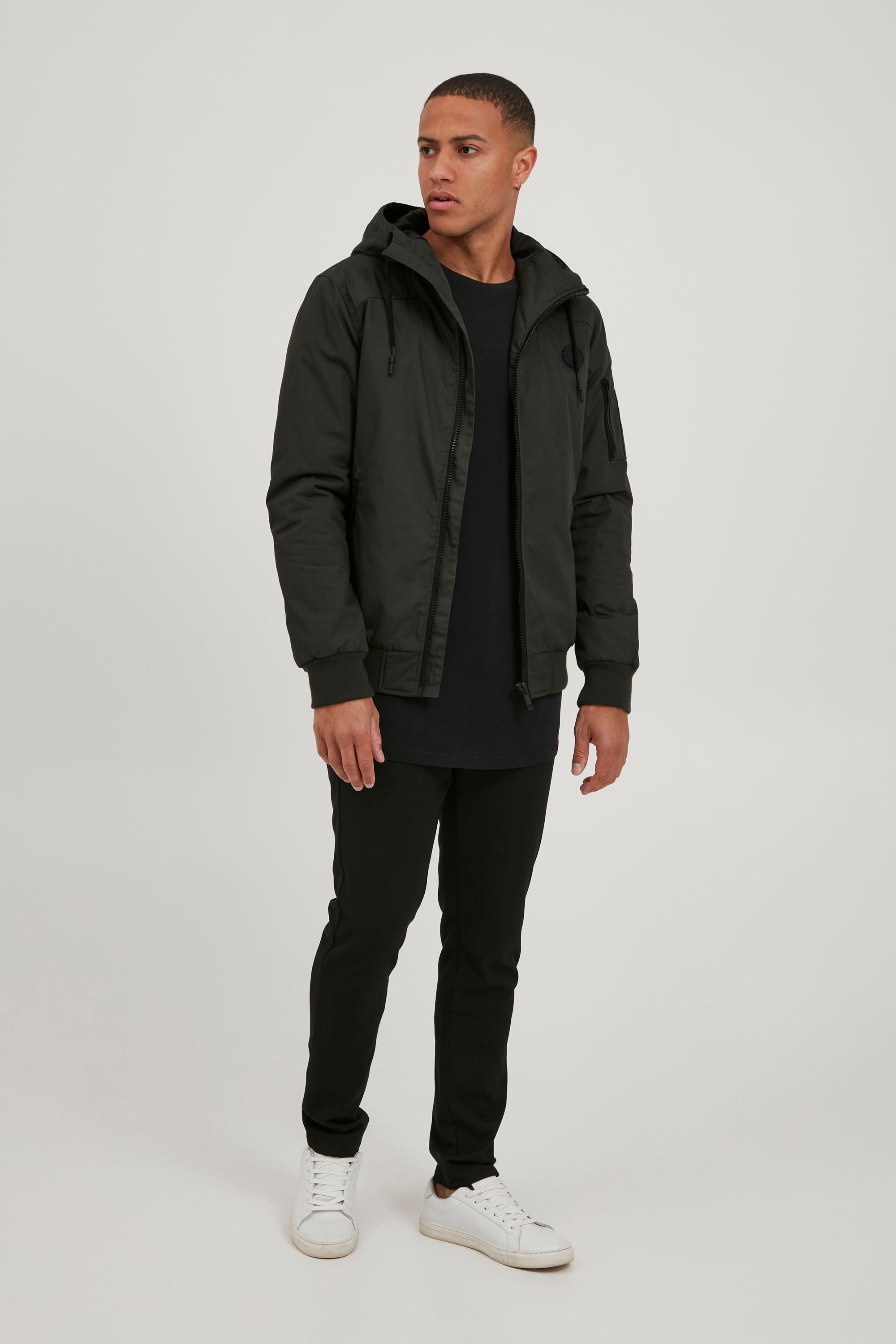 !Solid Windbreaker SDTilly Übergangsjacke mit hochabschließendem günstig online kaufen