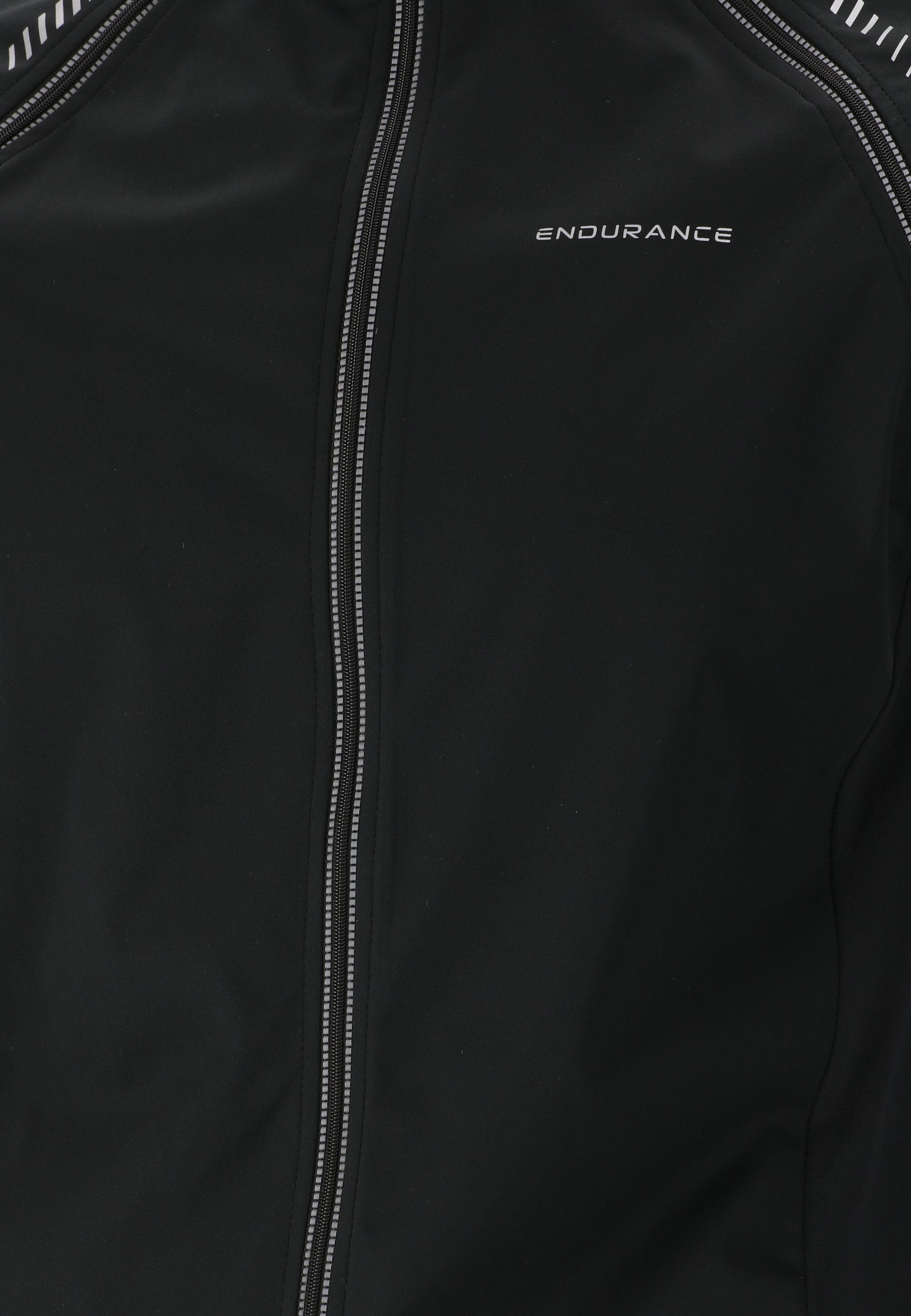 ENDURANCE Softshelljacke Wayne mit nützlicher Rückentasche