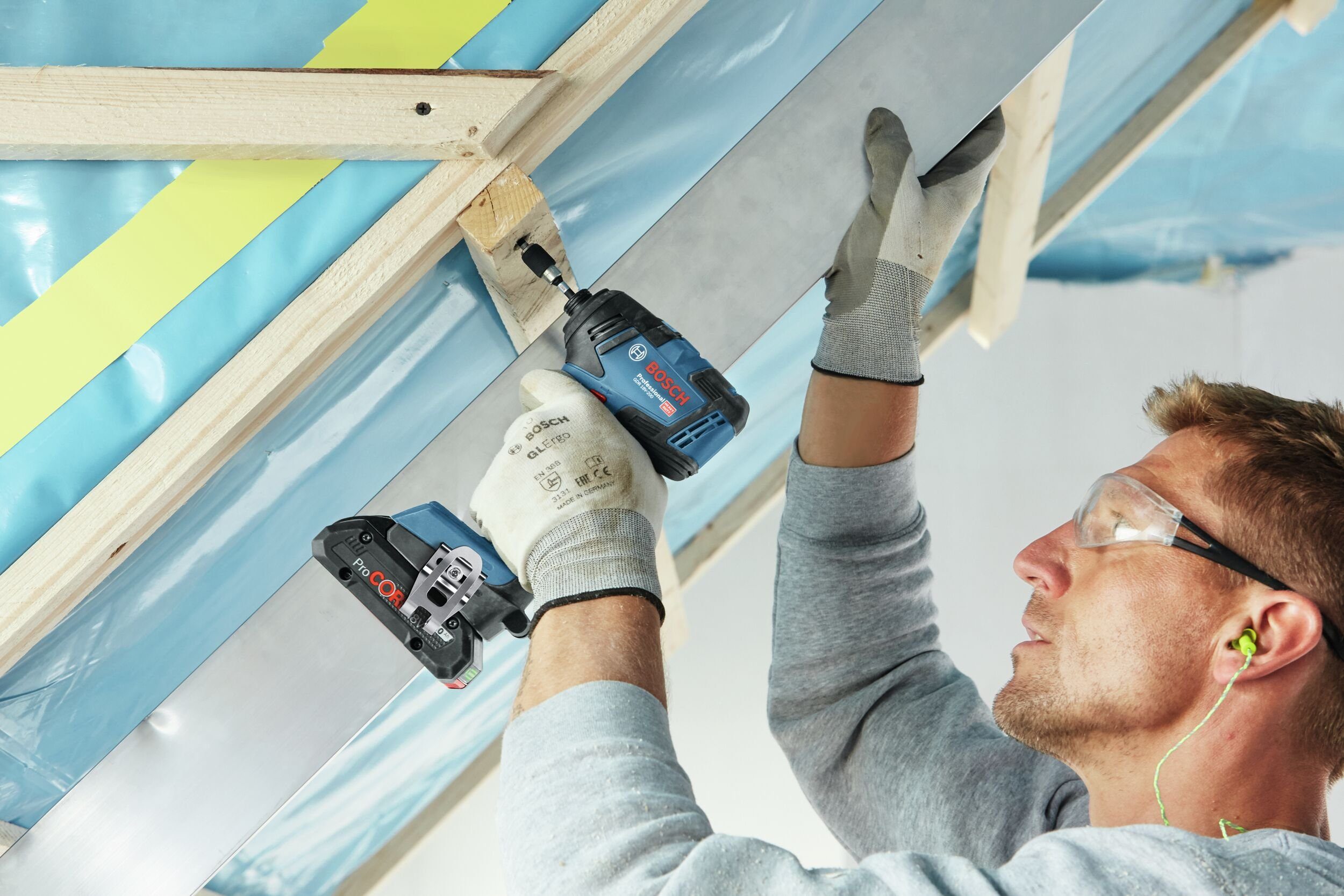 Bosch Professional Akku-Schlagschrauber GDR 18V-200, 3400 U/min, 200 Nm, Drehschlagschrauber Ohne Akku - in L-BOXX 136