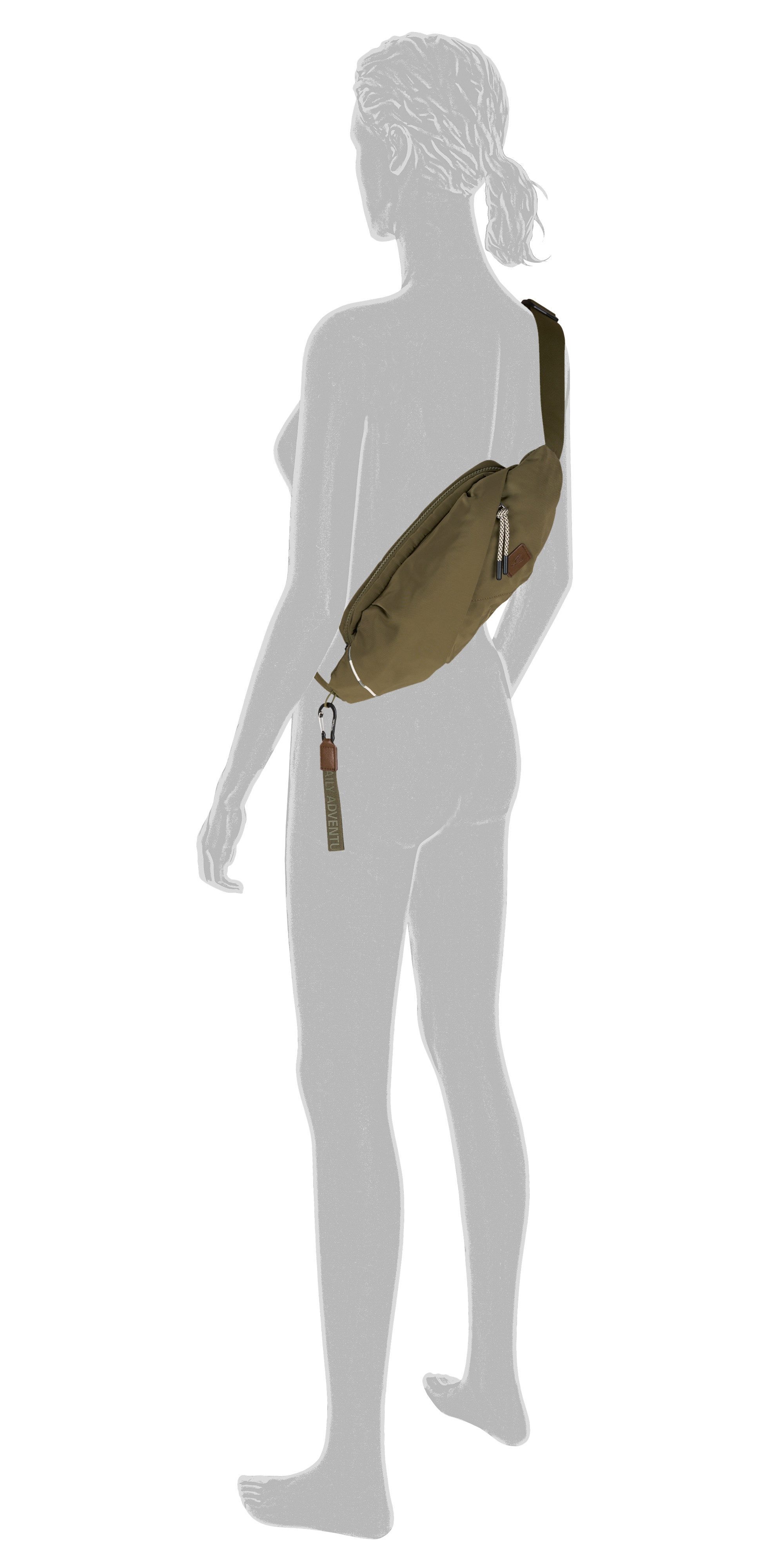 camel active Bauchtasche Aurum (Set, 2-tlg., abnehmbare Anhänger), aus recyceltem Polyester in Nylonstruktur, leicht & mit feinen Details