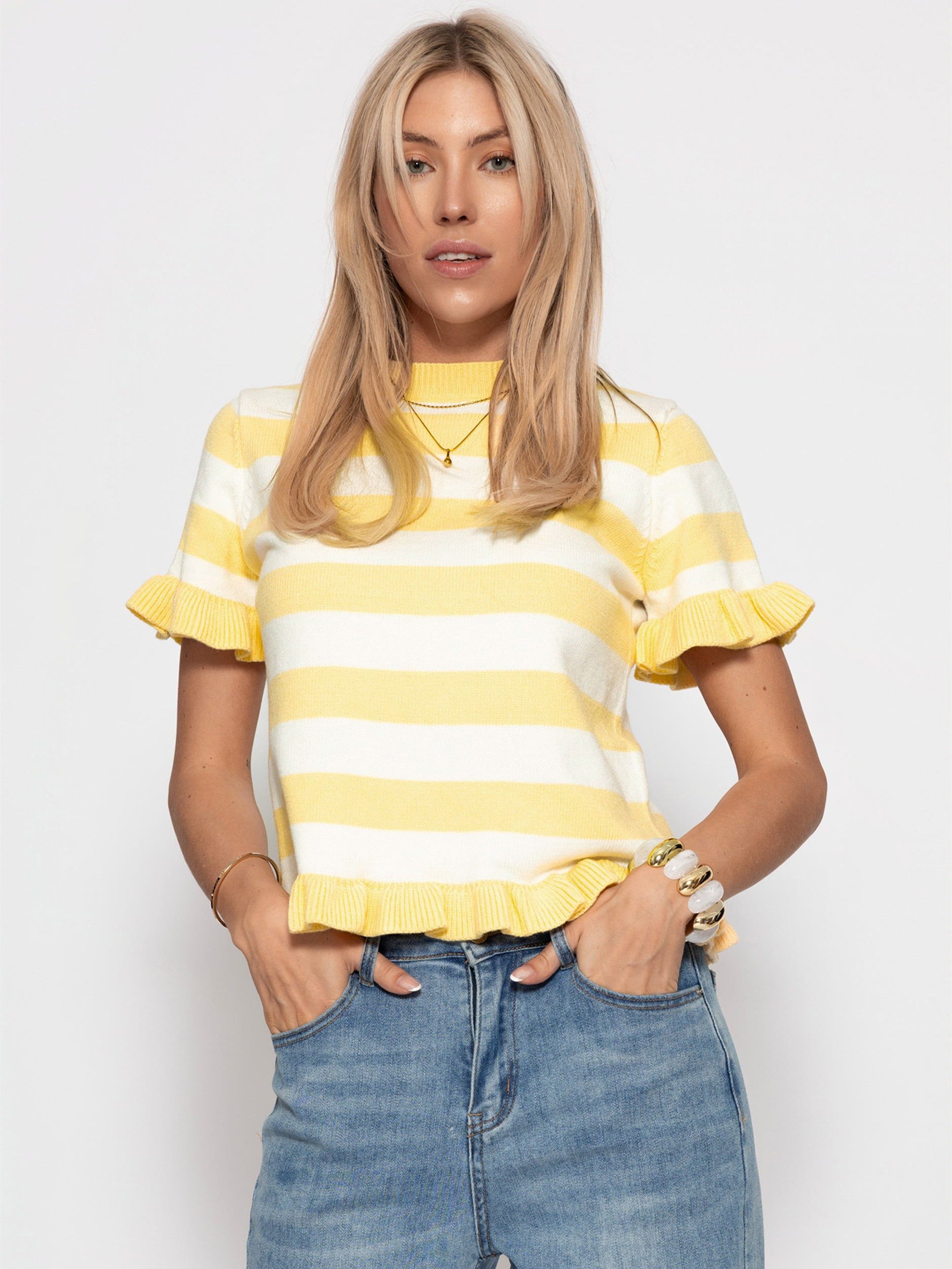 SASSYCLASSY Kurzarmpullover Gestreifter Kurzarm-Pullover mit Volants Damen Verspieltes Shirt aus Strick im geraden Schnitt mit Rundhals