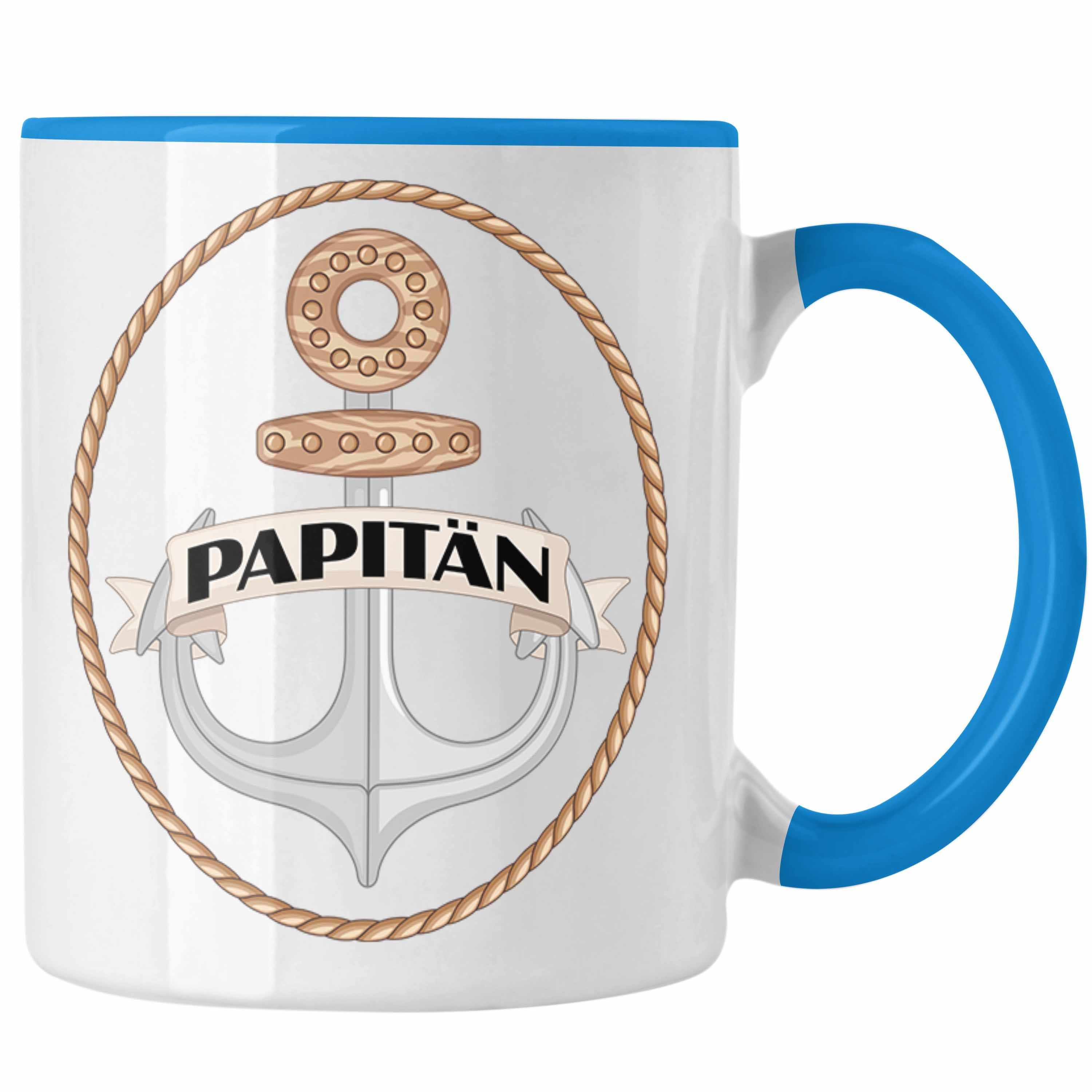 Trendation Tasse Trendation - Tasse für Segler Geschenke Männer Tasse Geschenkideen Zubehör Gadgeds Segeln Lustig Anker Grafik Kapitän Papa Blau