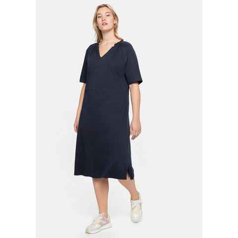 Sheego Shirtkleid Große Größen mit gesmoktem V-Ausschnitt