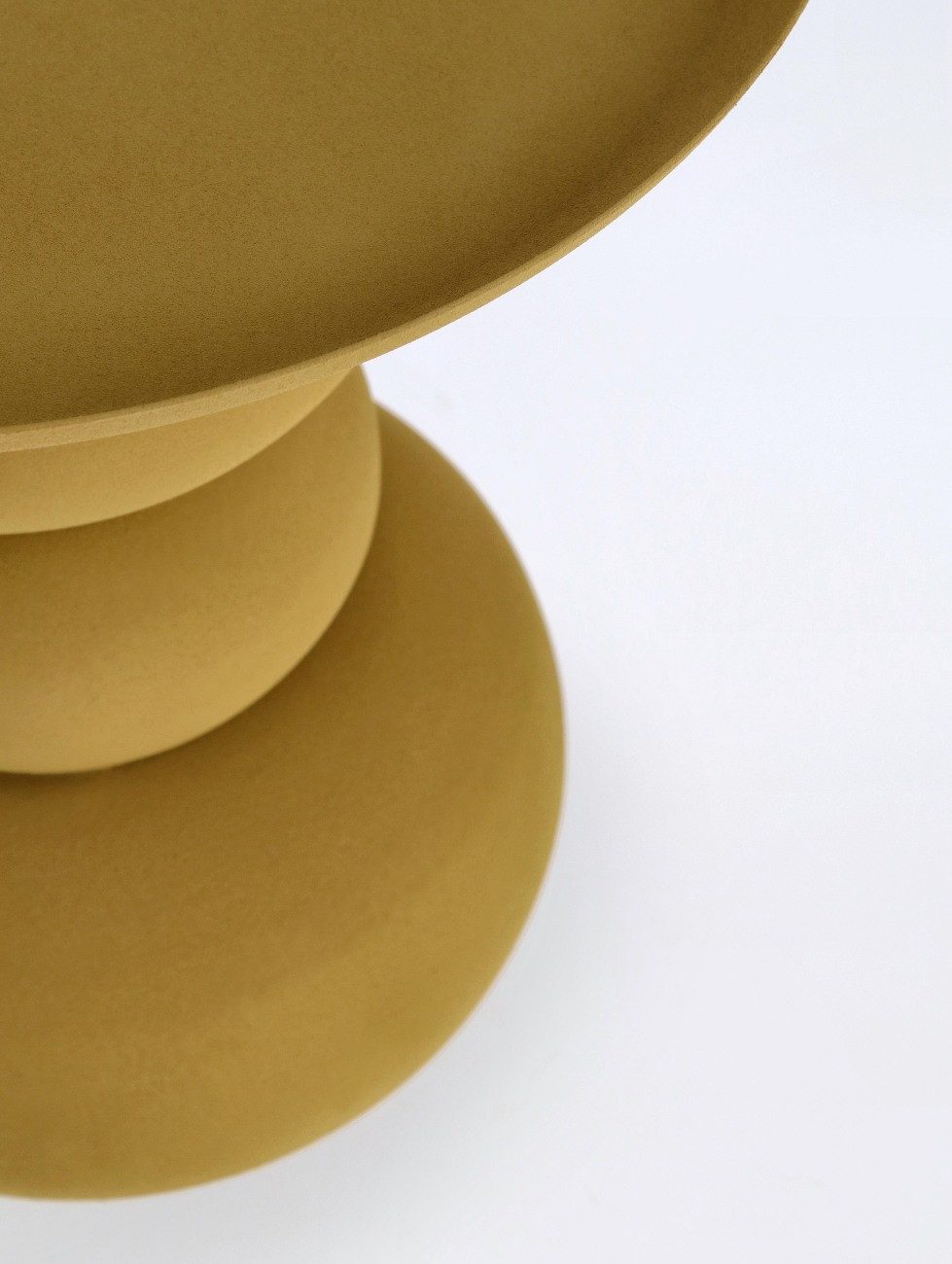 Bizzotto Beistelltisch Alpa aus Metall Ø 41 cm, Senf günstig online kaufen