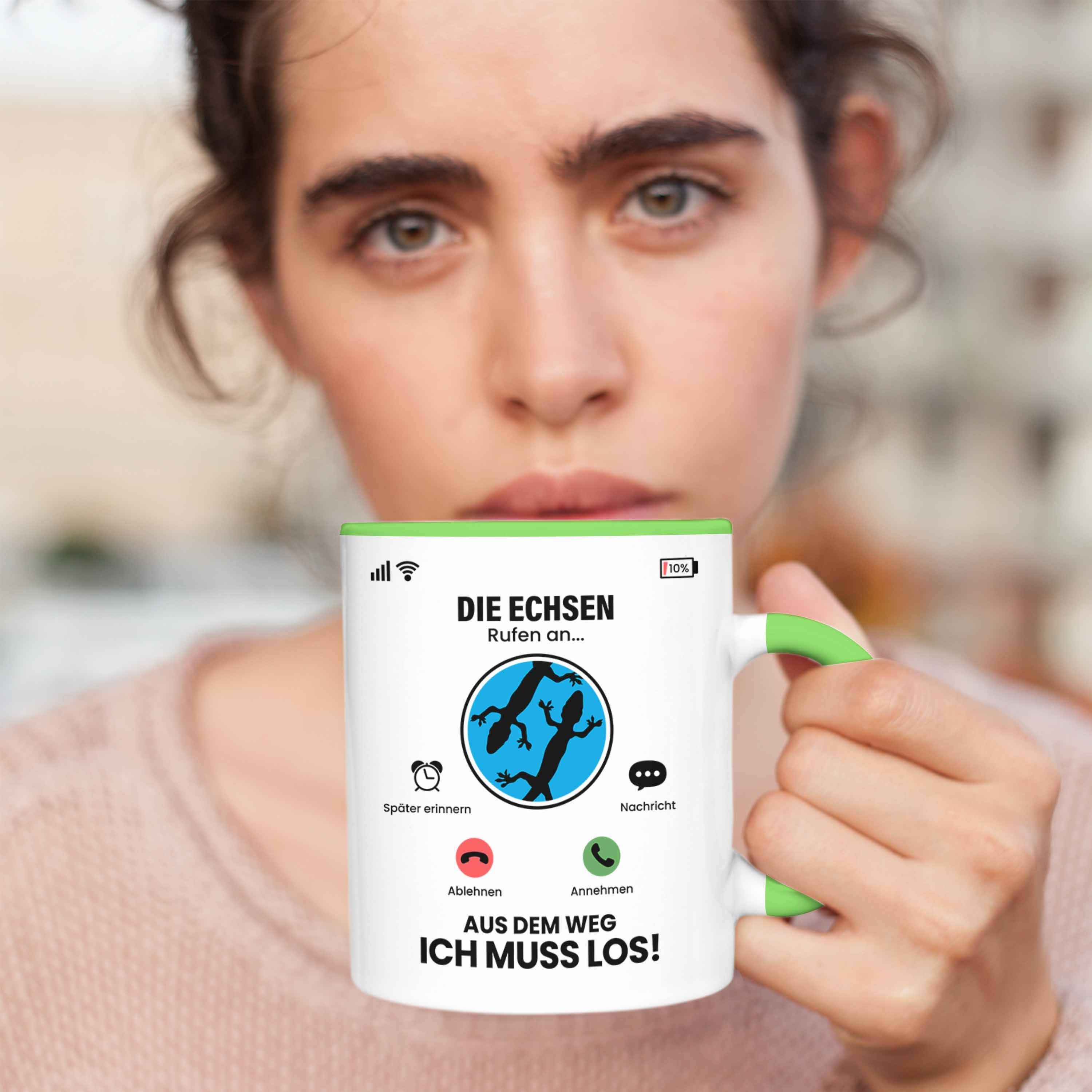 Trendation Tasse Die Echsen Rufen Geschenk Besitzer Tasse Grün Züchter für Geschen An Echsen