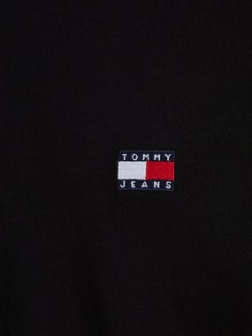 Tommy Jeans Langarmshirt TJM REG BADGE LS TEE mit Tommy Jeans Stickerei