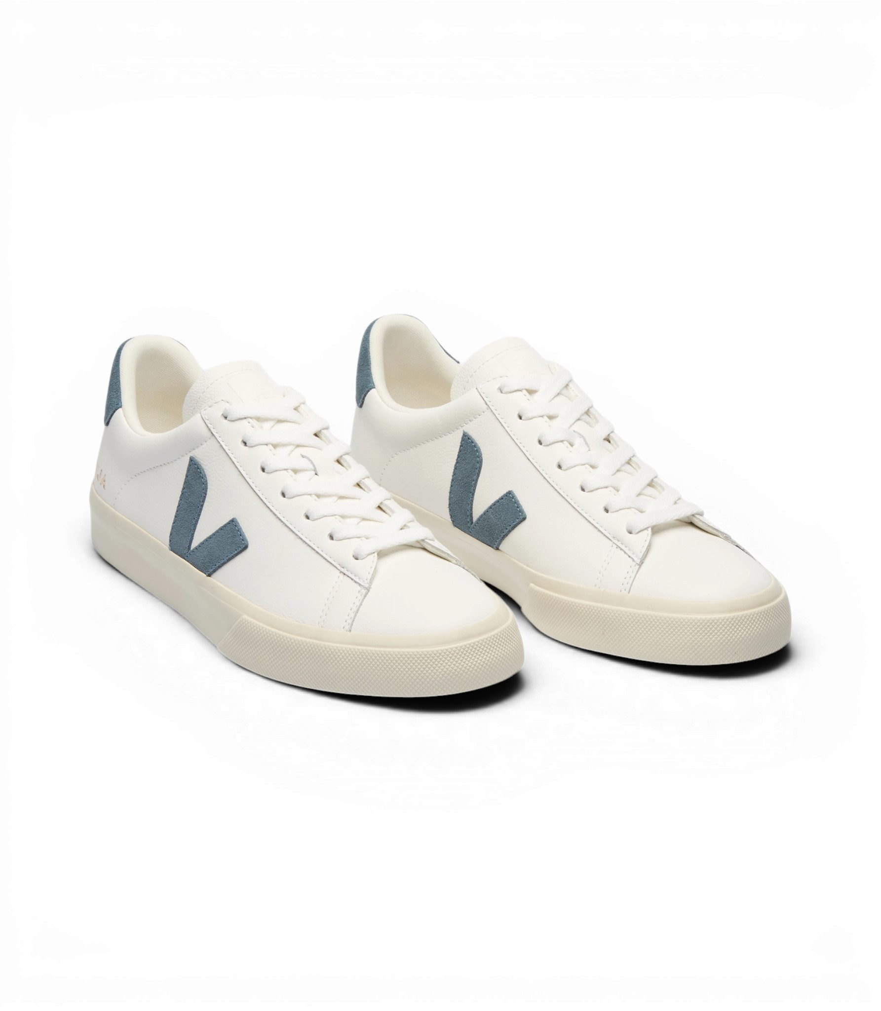 VEJA Campo (Leder) weiss/dunkelblau Sneaker