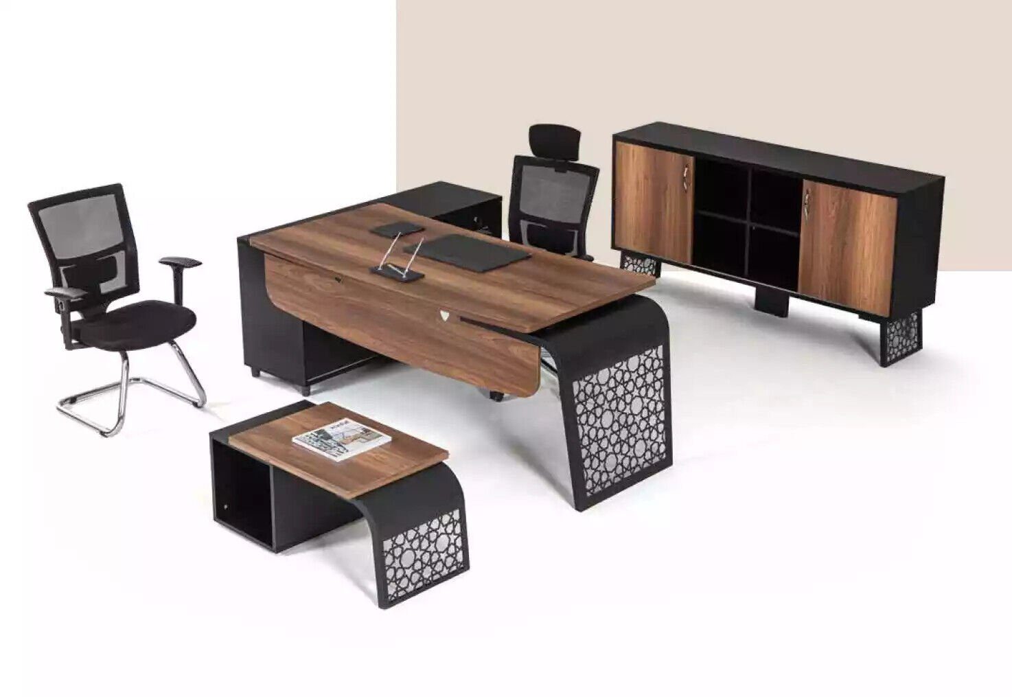 Tisch, Made Büroeinrichtung Tische Chefmöbel Designer Europe Eckschreibtisch Eckschreibtisch Büro In JVmoebel