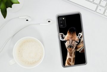 MuchoWow Handyhülle Giraffe - Tiere - Schwarz - Porträt - Tiere, Handyhülle Samsung Galaxy A41, Smartphone-Bumper, Print, Handy