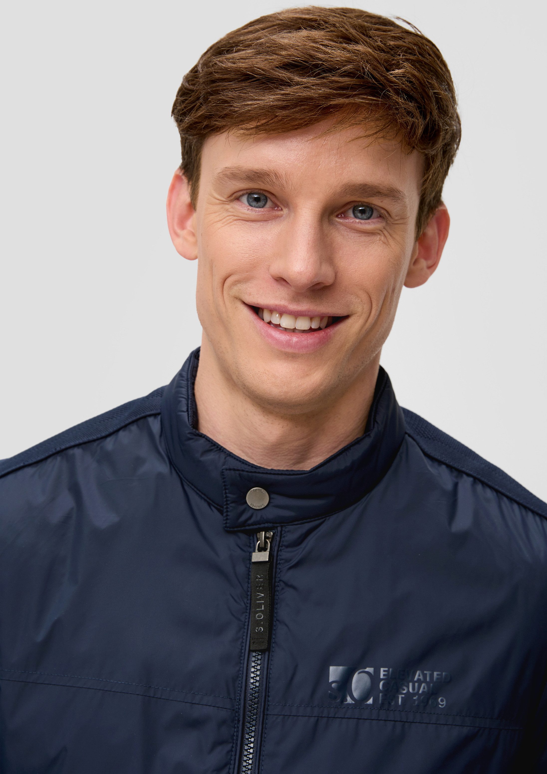 s.Oliver Funktionsjacke Outdoor-Jacke Nylonjacke mit Stehkragen