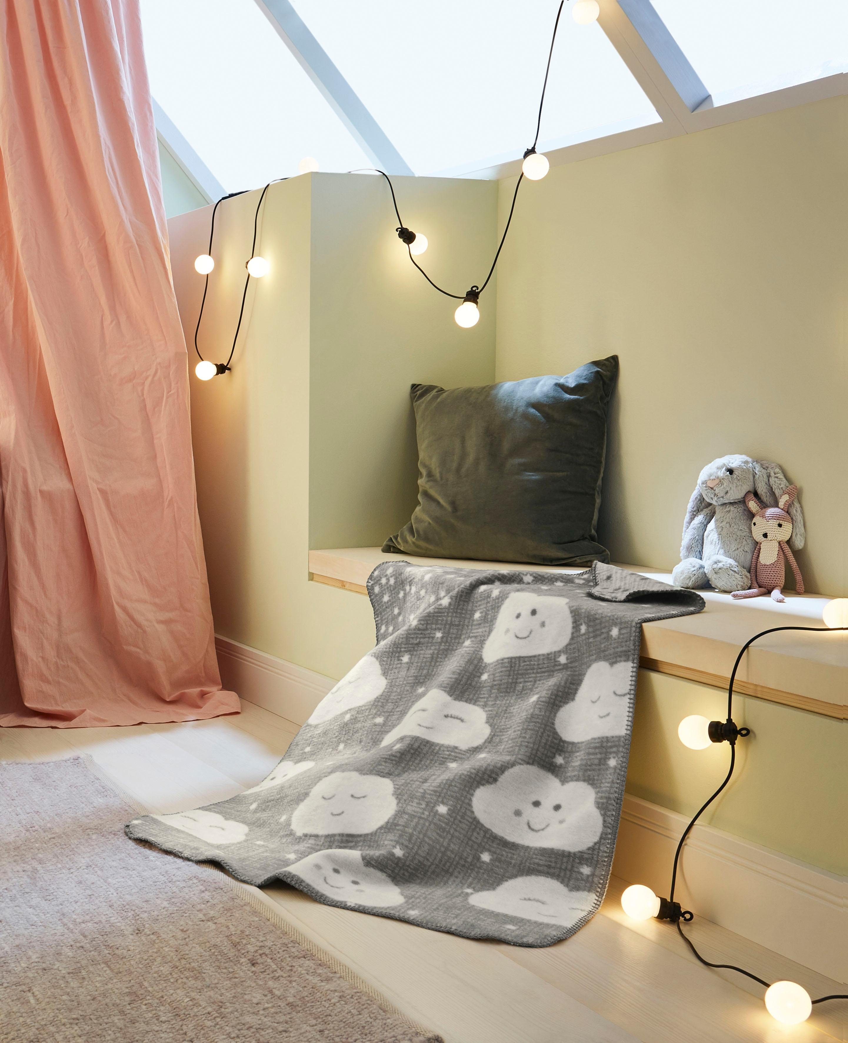 Kinderdecke Clouds, s.Oliver, mit Wolken und Sternen, Kuscheldecke günstig online kaufen