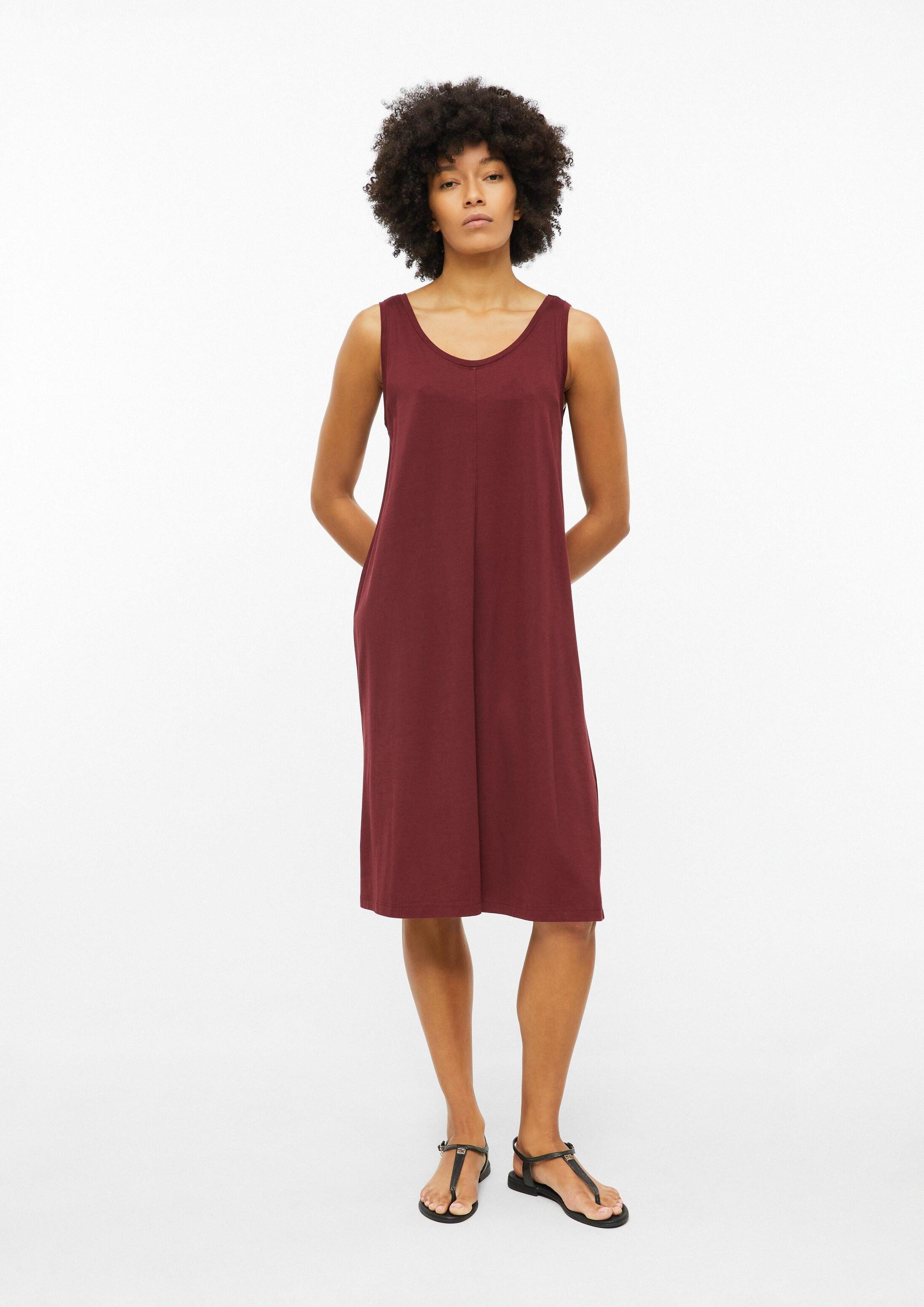 s.Oliver Midikleid Kleid Ausgestelltes Jersey-Kleid