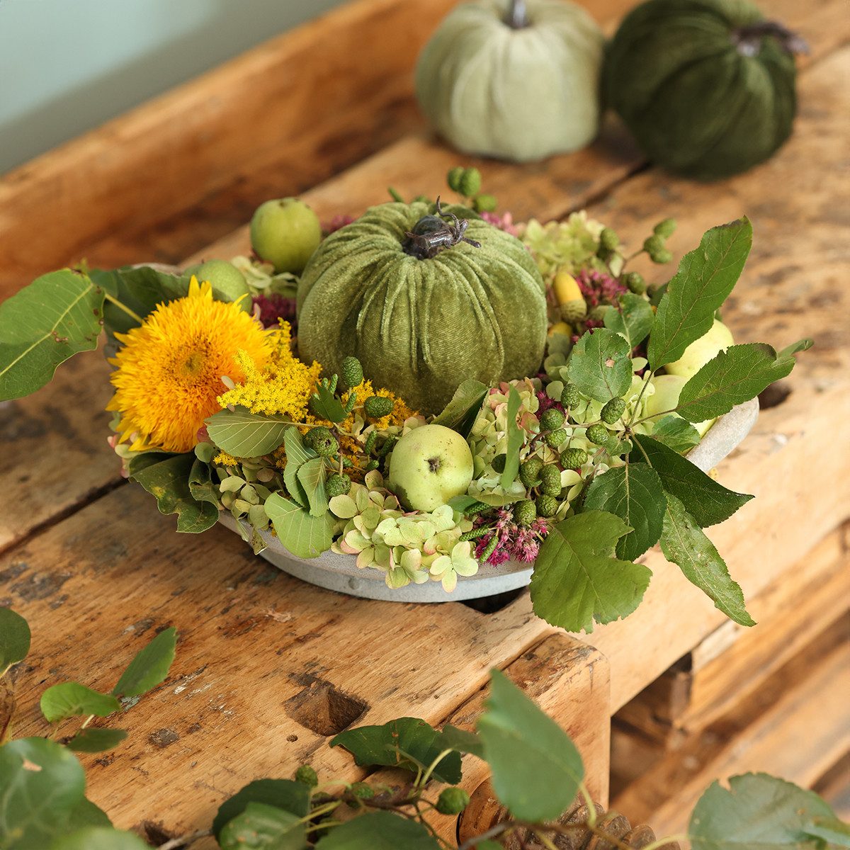 Florists Products Streudeko Herbstdeko Künstlicher Kürbis Set Hellgrün Dunkelgrün Ø13cm, 3 Stück