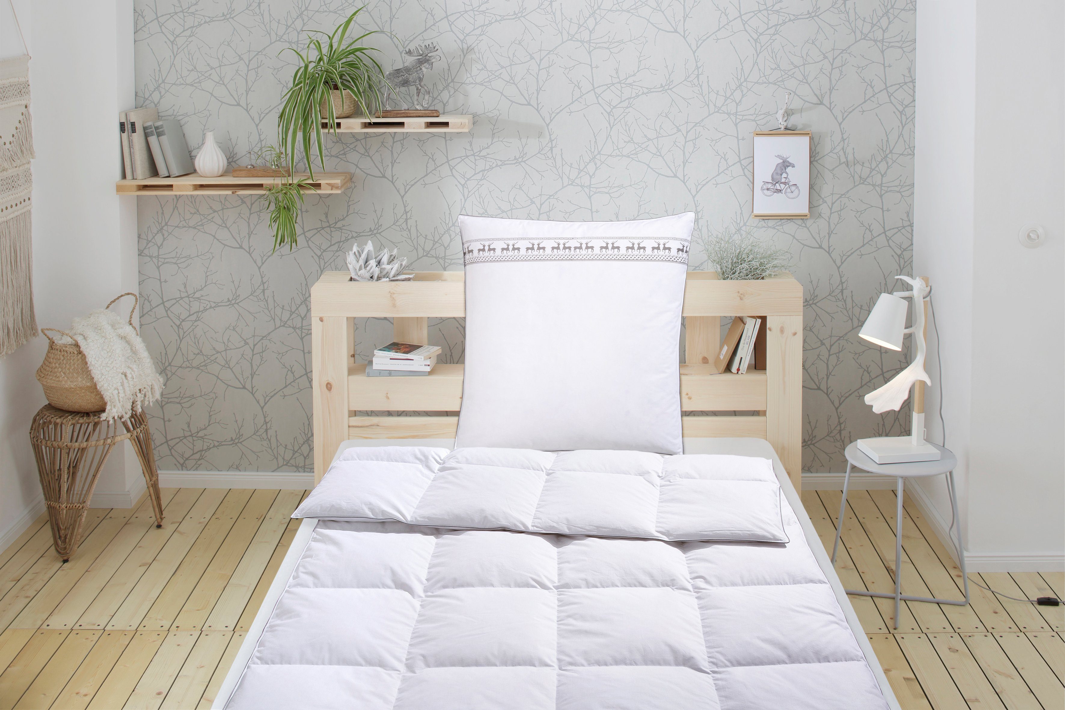 OTTO home Daunenbettdecke + Kopfkissen Sorsele, Bettdecke 135x200 cm oder 155x220 cm, 2-tlg., Füllung: Bettdecke: 60% Daunen & 40% Federn, …