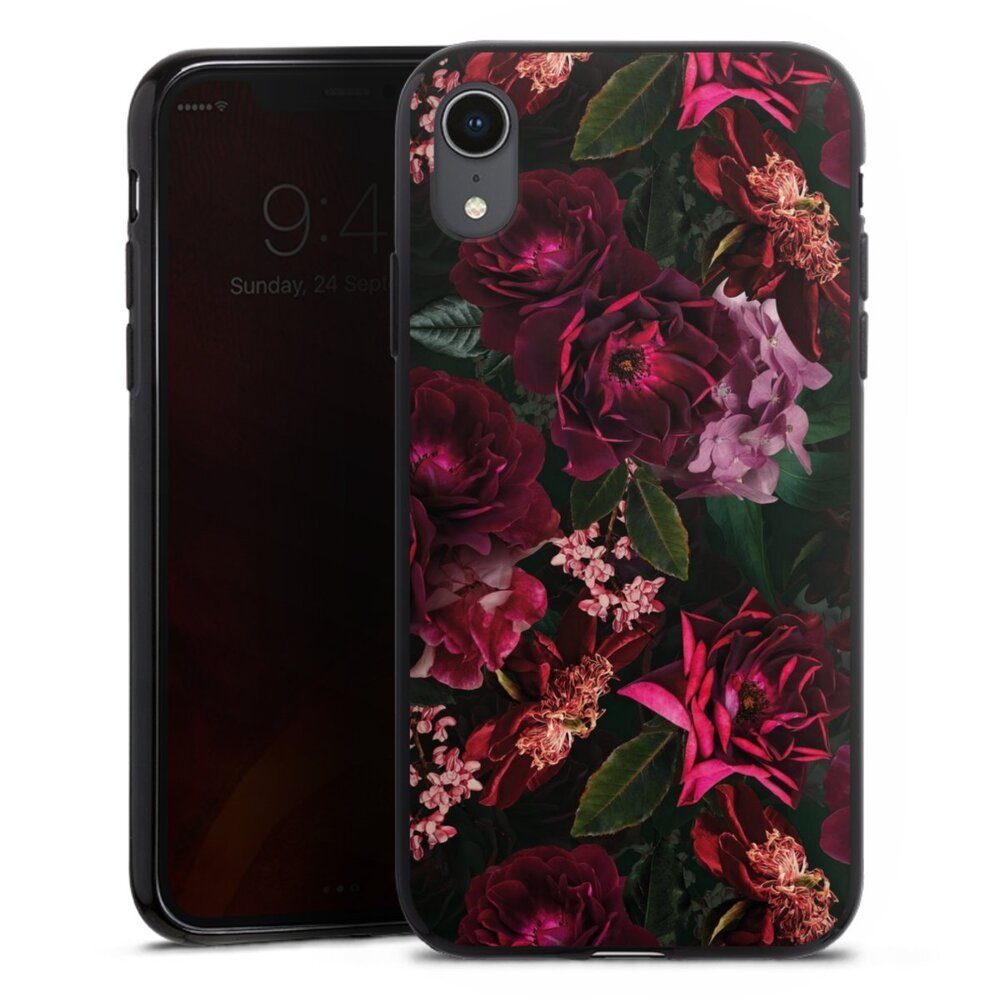 DeinDesign Handyhülle Rose Blumen Blüte Dark Red and Pink Flowers, Apple iPhone Xr Silikon Hülle Bumper Case Handy Schutzhülle