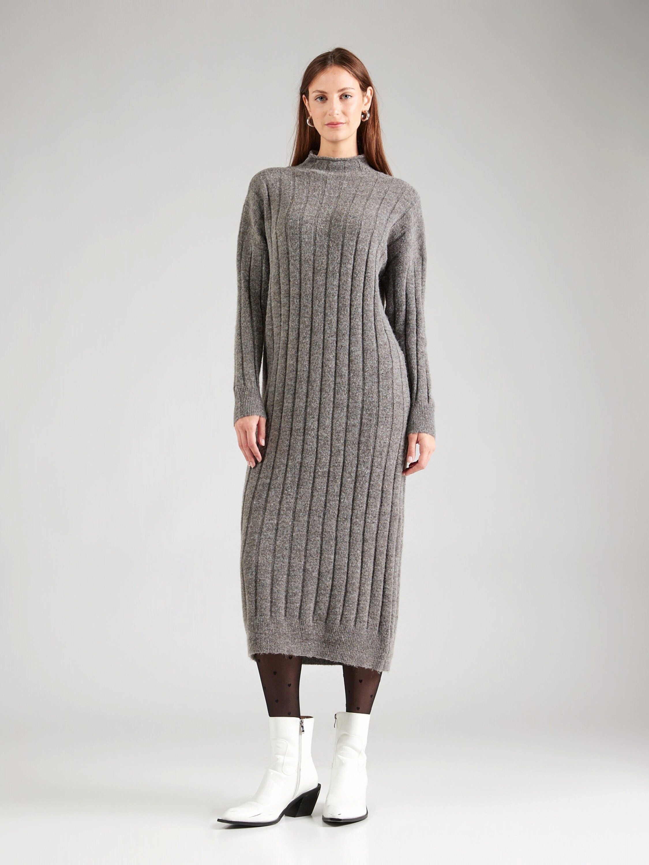 Strickkleid