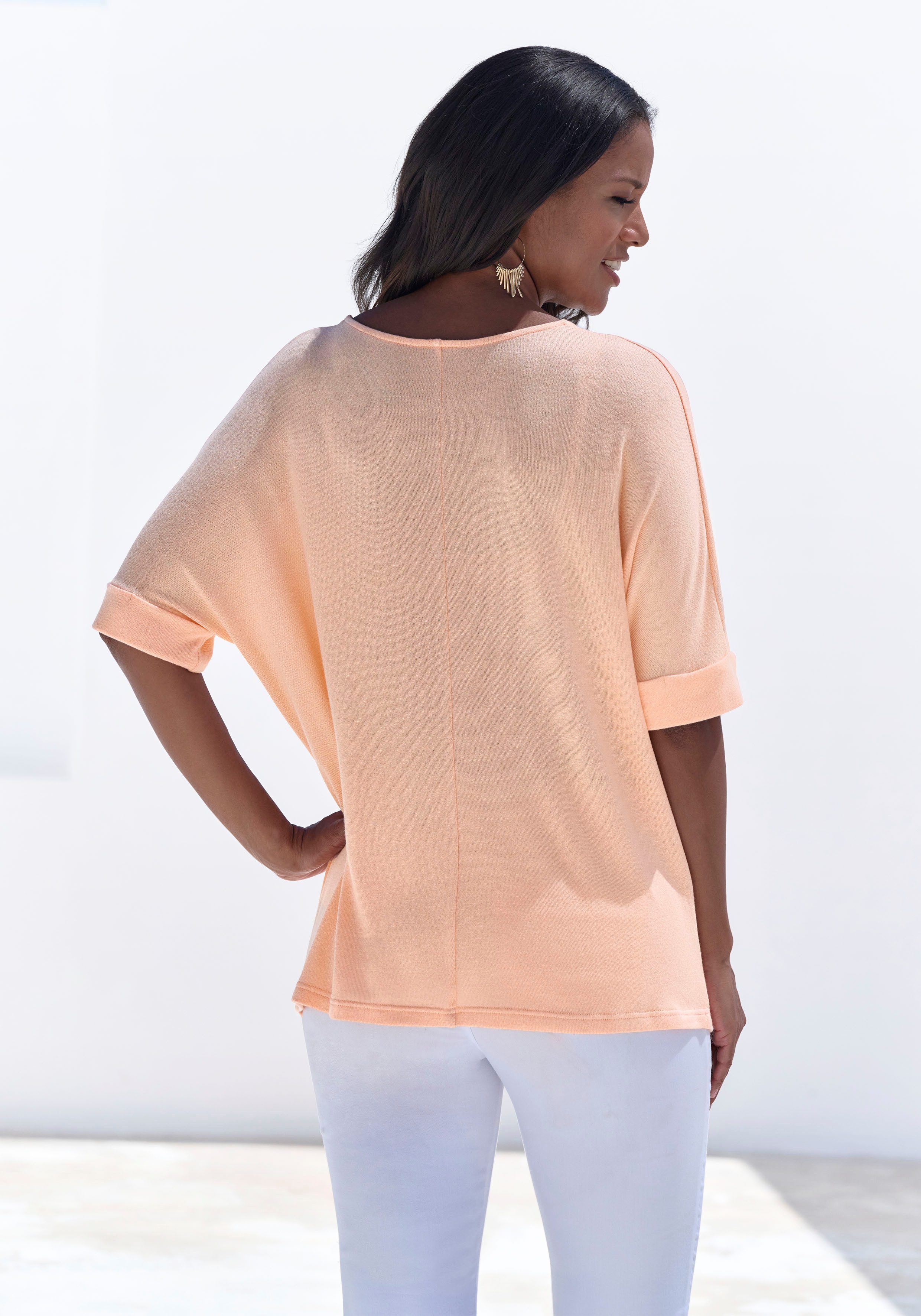 LASCANA Rundhalsshirt mit breitem Ärmelumschlag aus weichem Viskose-Feinstrick