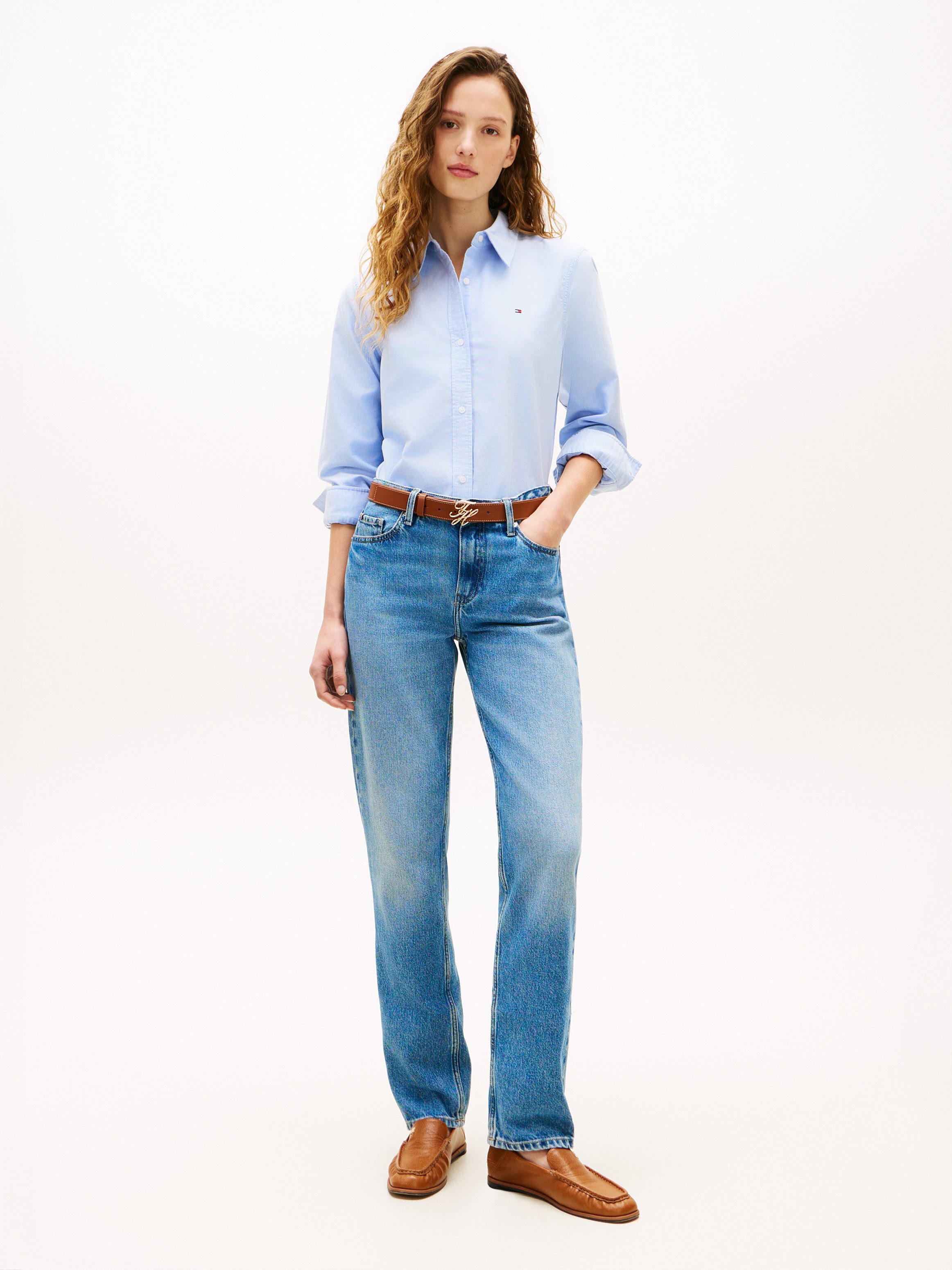 Tommy Hilfiger Hemdbluse OXFORD RELAXED FIT SHIRT mit Hemdblusenkragen und Stickerei Baumwolle, relaxed fit