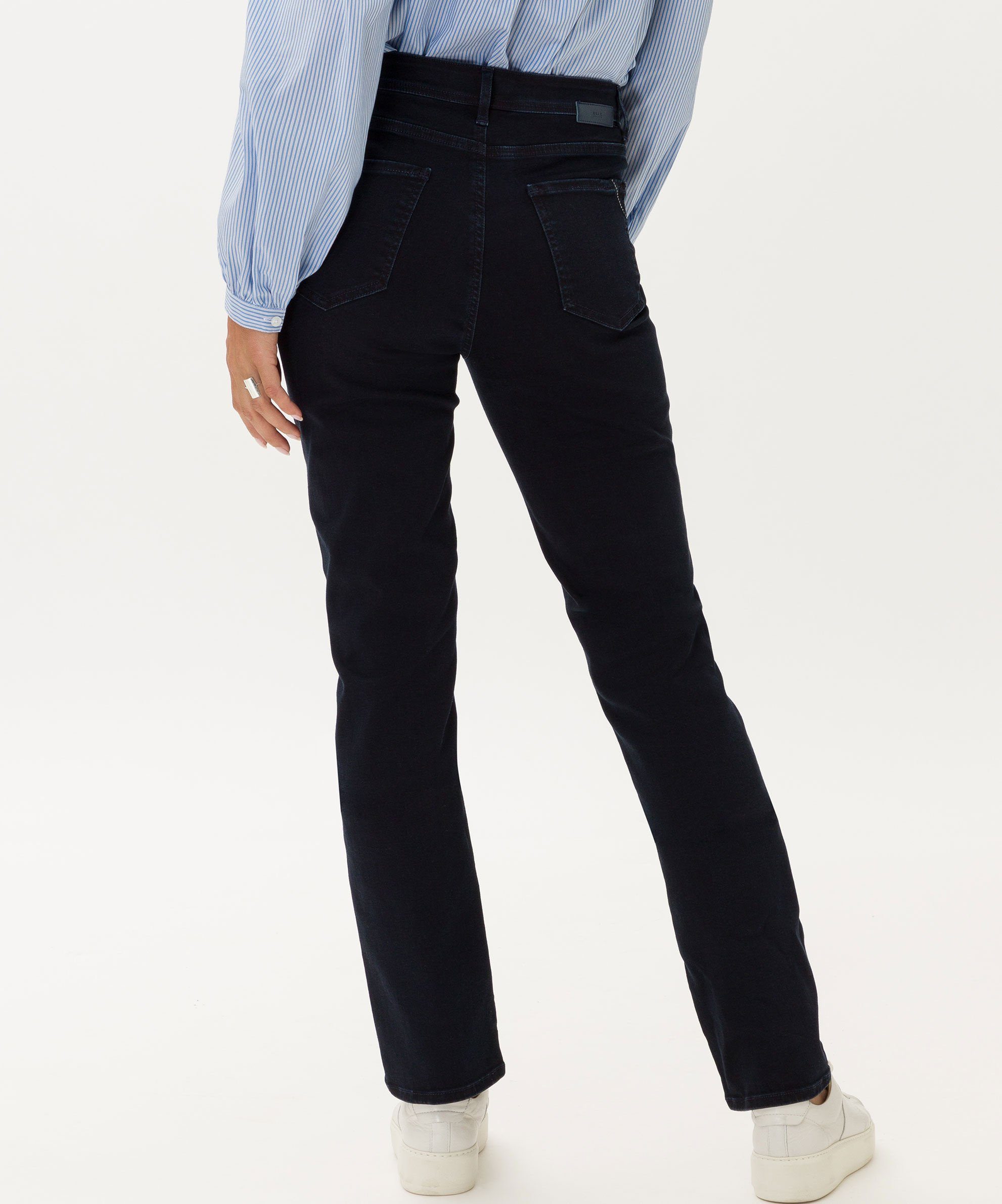 gepflegtem Five-Pocket-Jeans clean in Brax 5-Pocket-Jeans Style dark blue