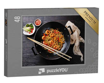 puzzleYOU Puzzle Udon Wok-Nudeln mit Garnelen und Gemüse, 48 Puzzleteile, puzzleYOU-Kollektionen Asiatisches Essen