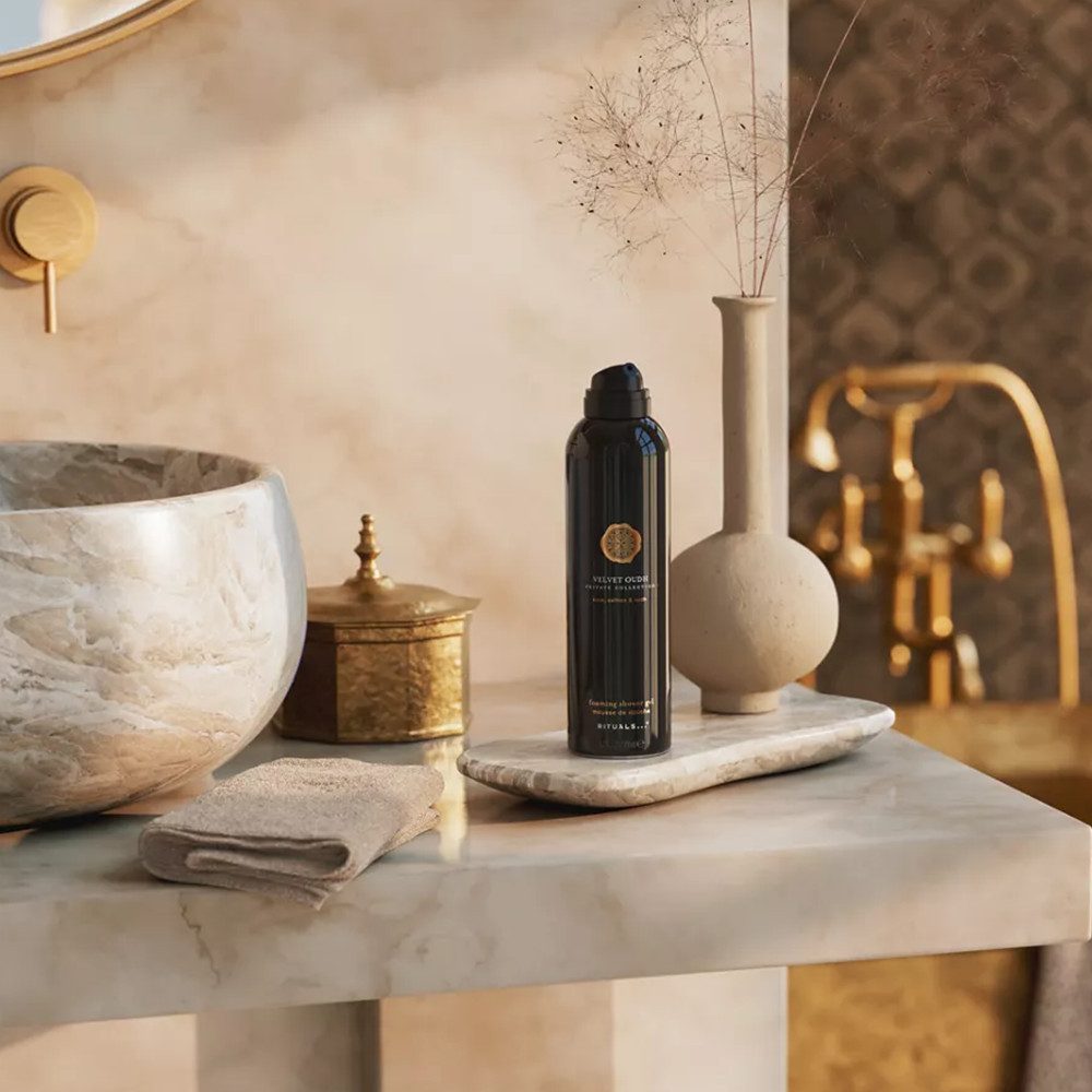 Rituals Duschgel Rituals Velvet Oudh Foaming Shower Gel 200ml, Luxuriöser Schaum für ein verwöhnendes Duscherlebnis