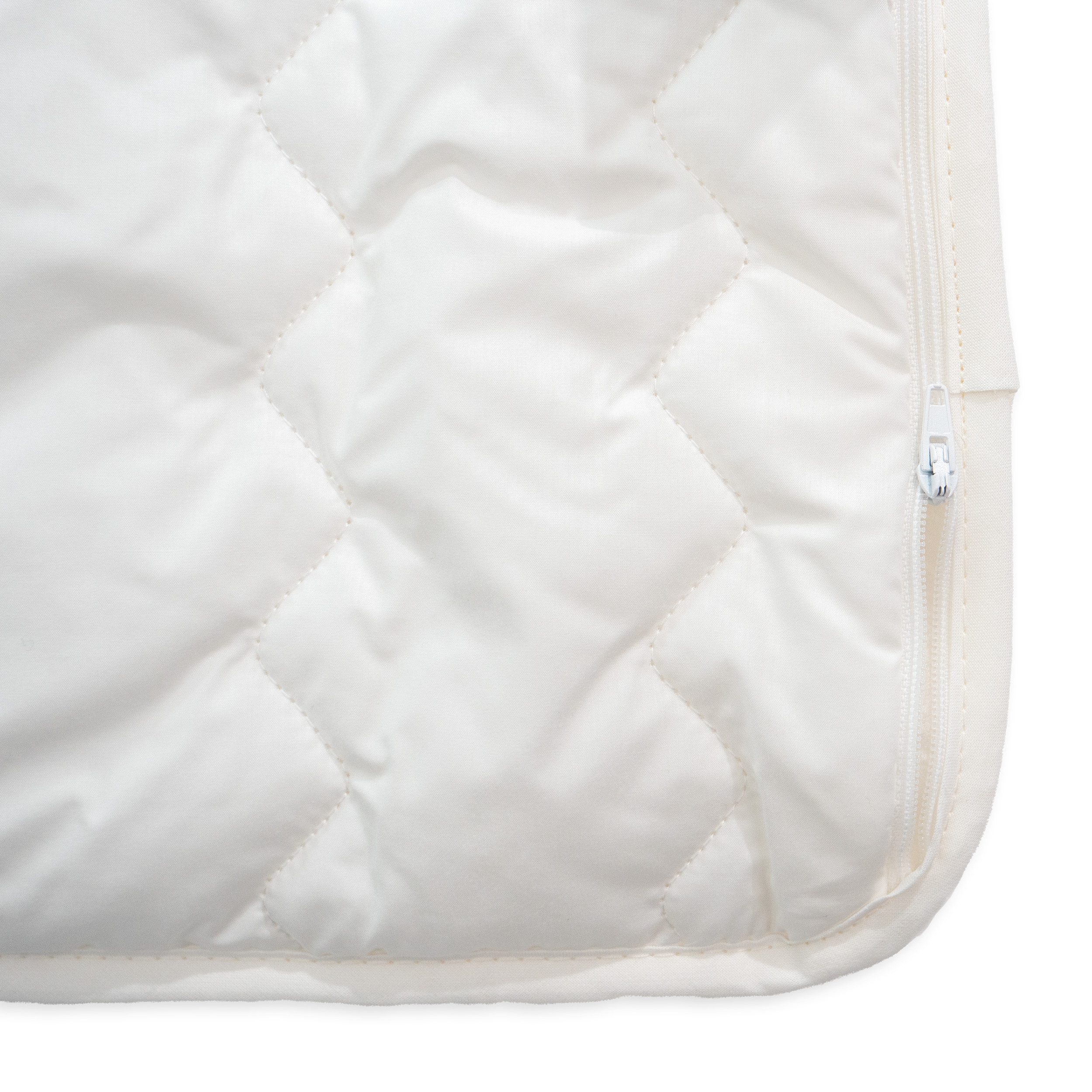Traumschloss Kopfkissen Baby Royal, Füllung: 100% Polyester, Bezug: 52% Baumwolle, 48% Lyocell, mitwachsendes Design