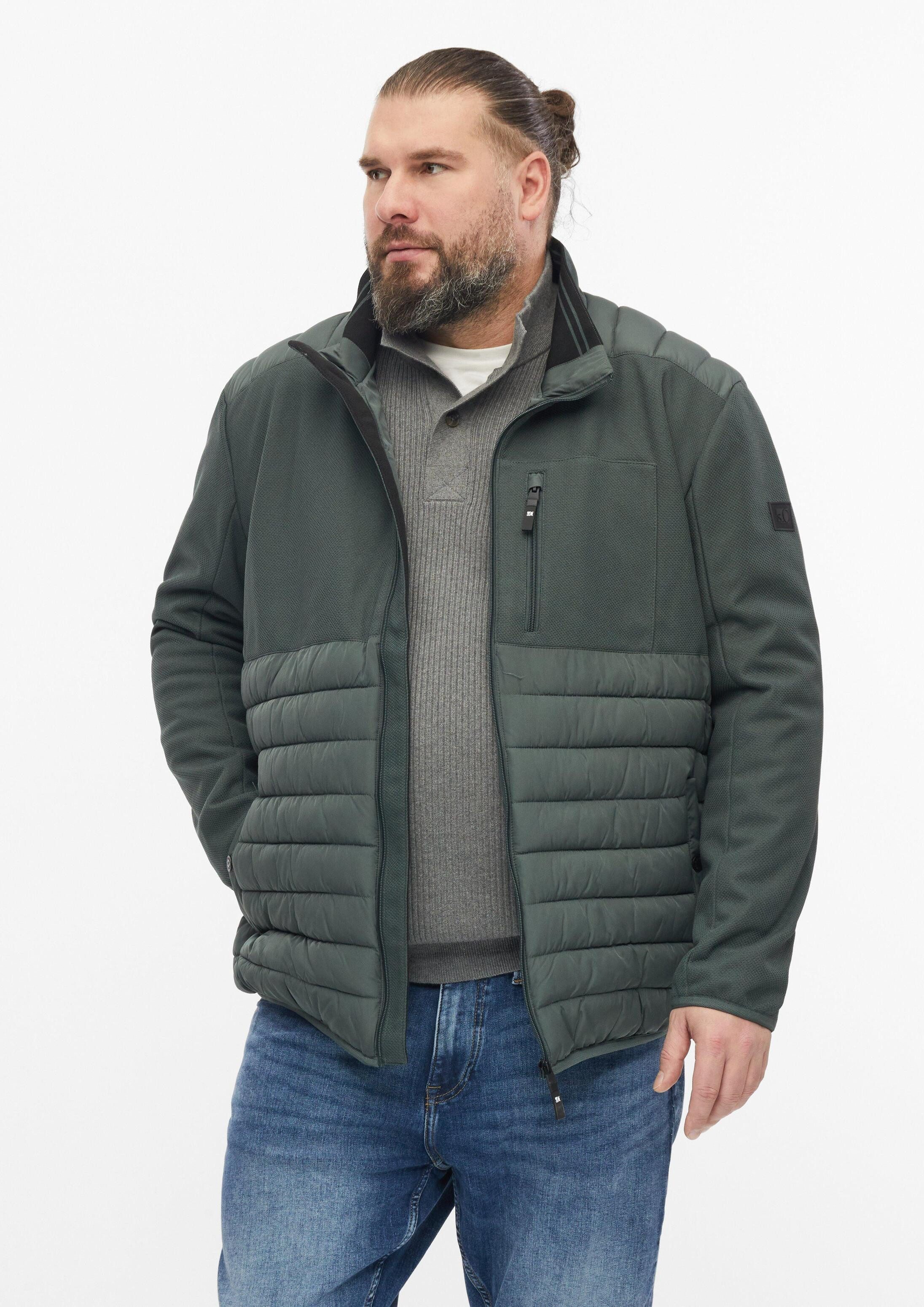 s.Oliver Funktionsjacke Outdoor-Jacke Leicht wattierte Jacke im Fabricmix mit sportiven Details
