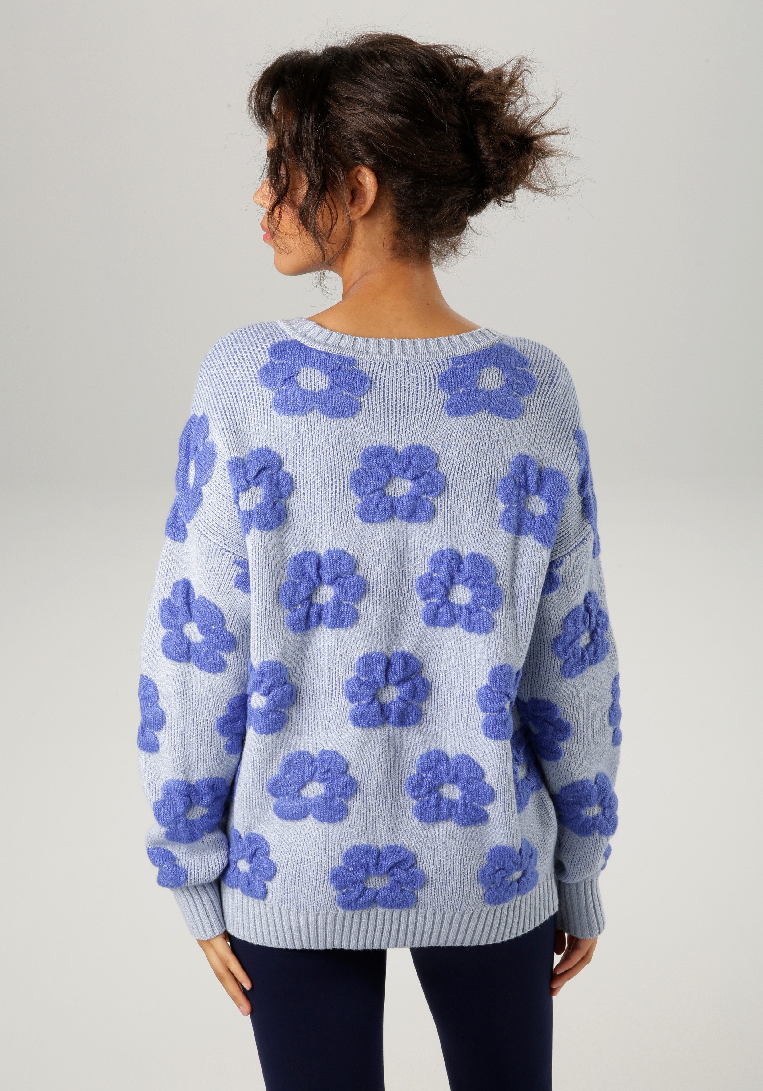 Aniston CASUAL Strickpullover, mit aufgestrickten Blüten günstig online kaufen