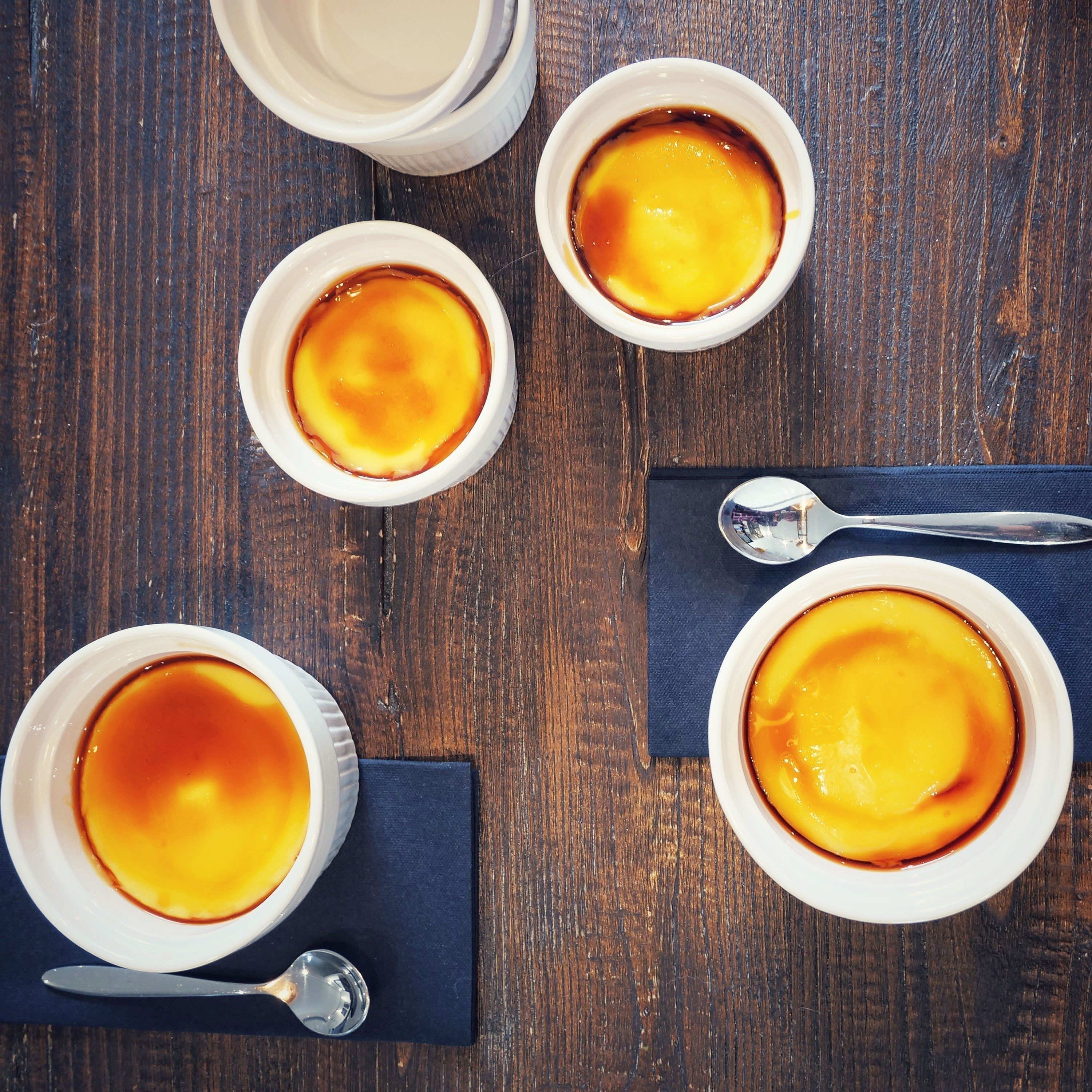 ToCi Auflaufform Creme Brulee Schälchen Sets 9 cm Förmchen aus Keramik 185 ml Weiß, (12-St) – Bild 3 von 5