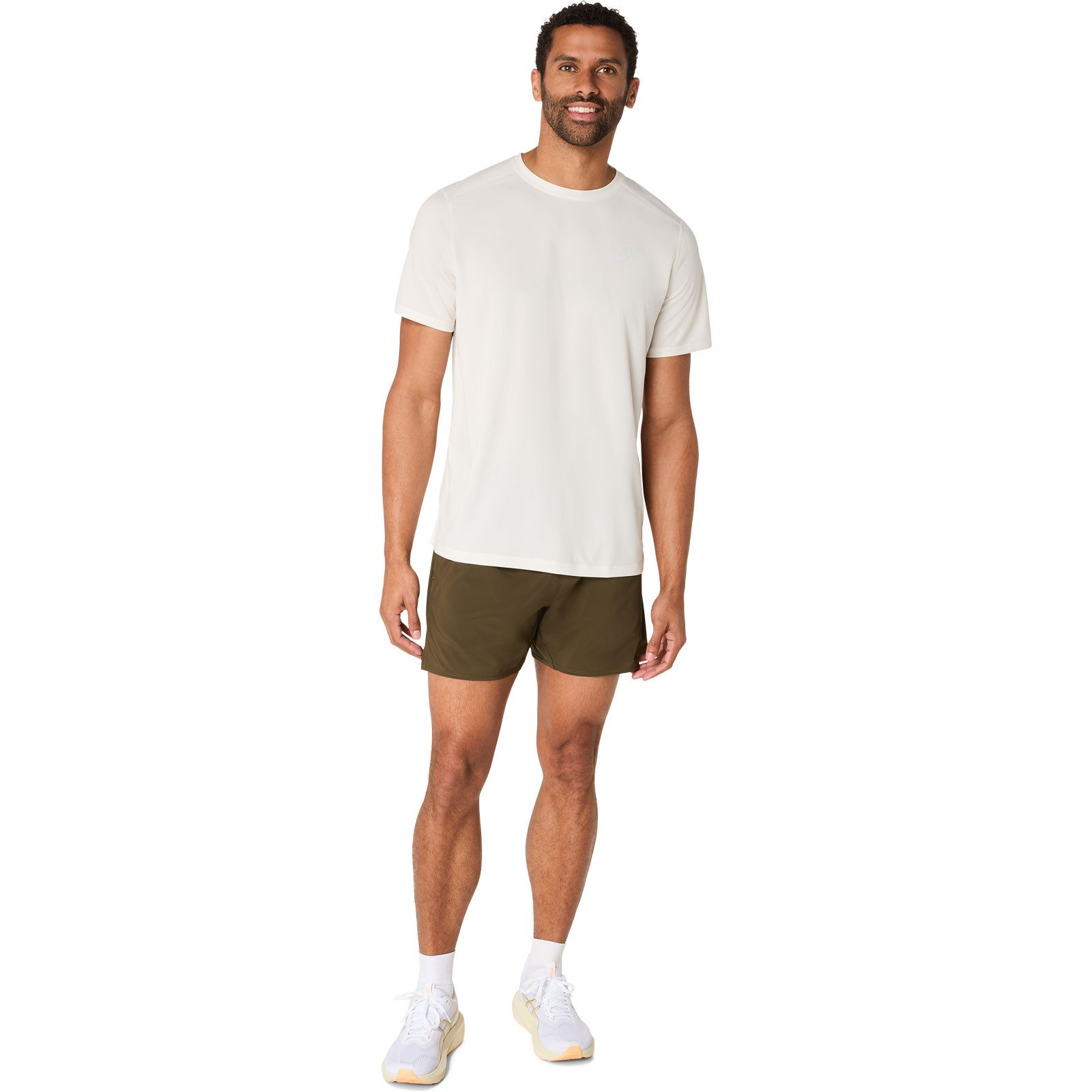 Asics Laufshirt CORE Short Sleeve Top Men 2011D221-100 für verschiedene Lauf-Workouts geeignet