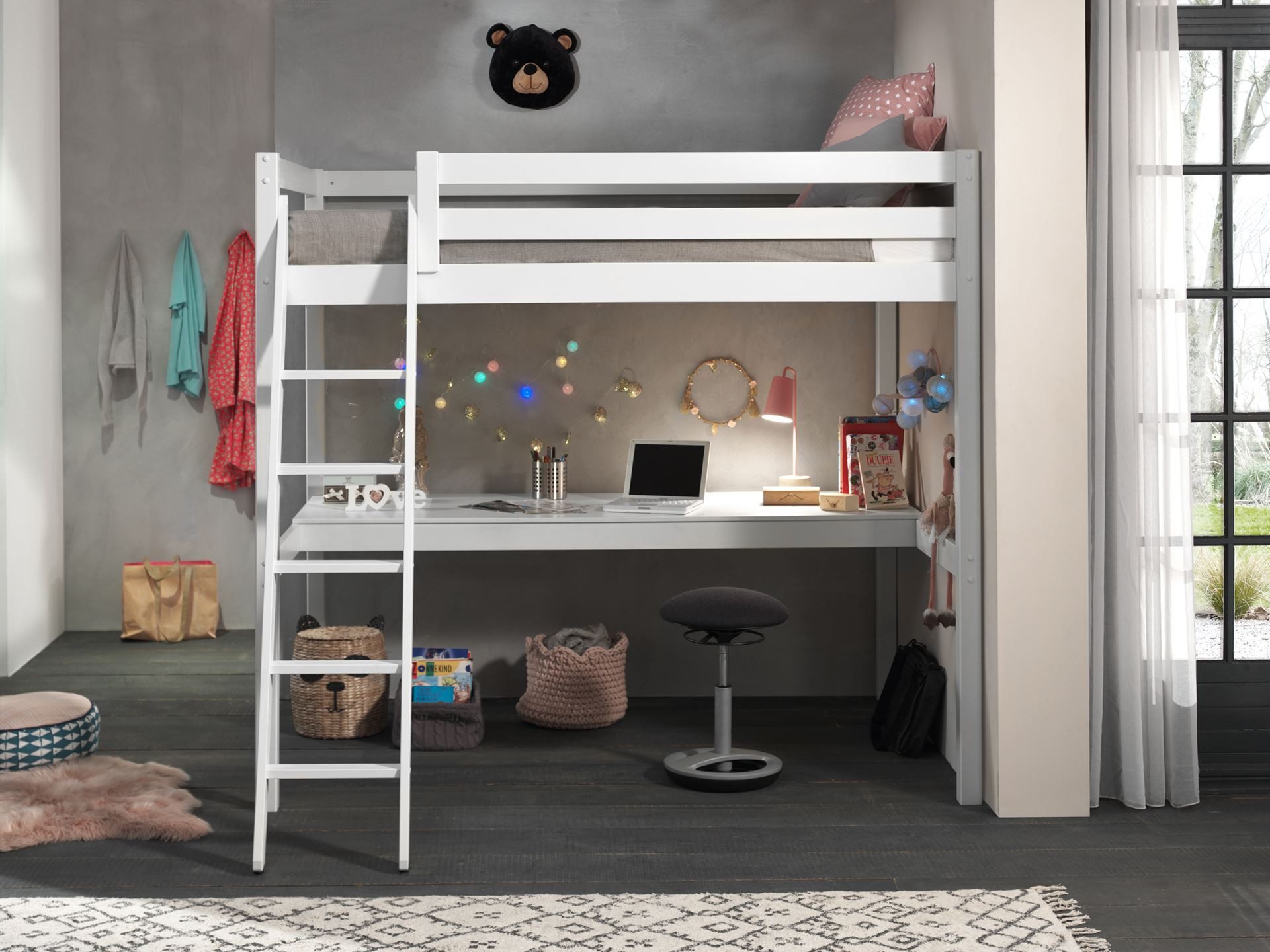 58 aufm Kessel Kinderbett Hochbett+Schreibtisch Karolina 209x215x190 Kinderbett Massivholz Weiß (inkl. Versand, Lieferung bis Verwendungsstelle), Liegefläche 140x200, platzsparendes Bett, Schreibplatte,Rolllattenrost
