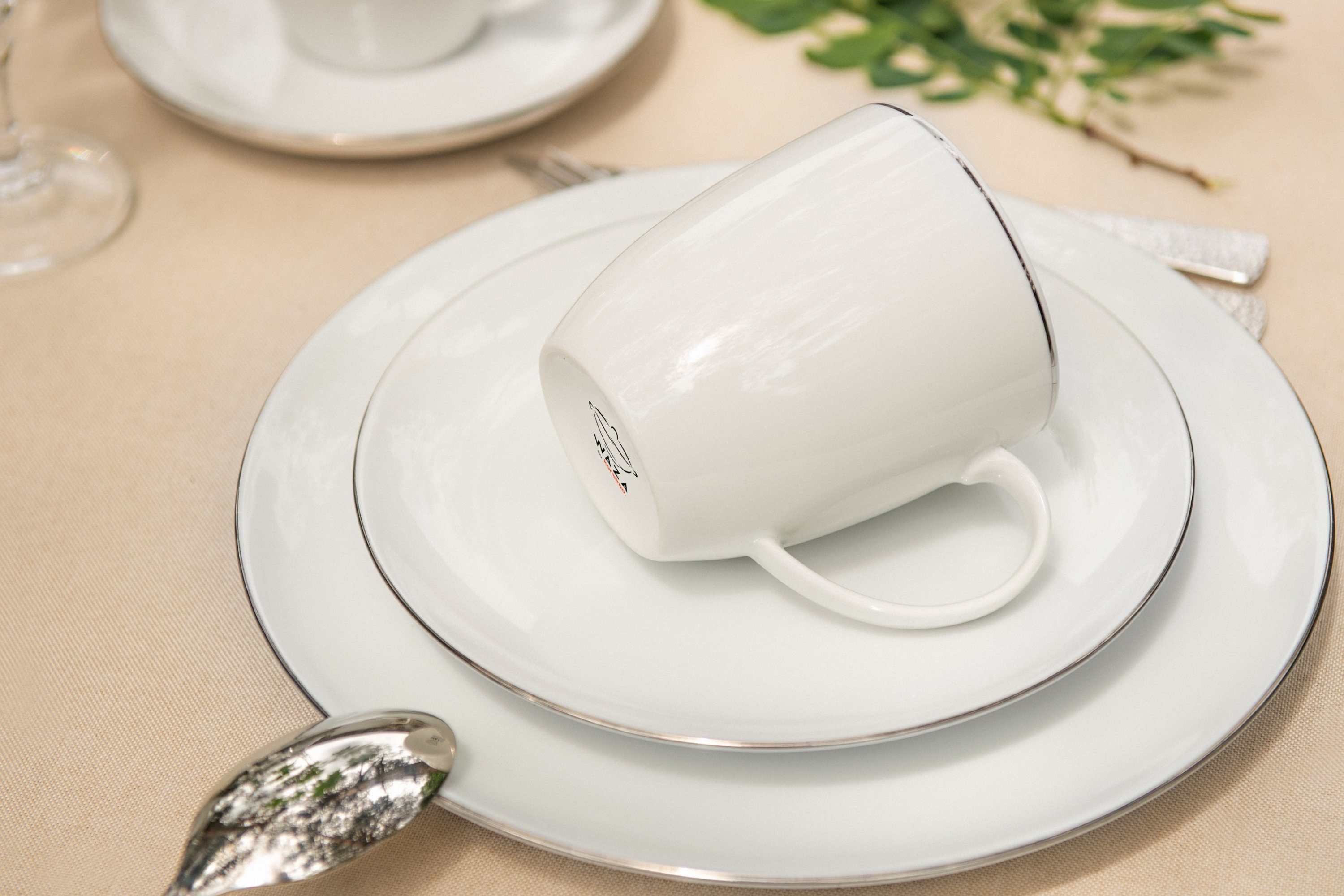 KONSIMO® Becher BOSS Becher-Set Kaffeebecher 6 Personen 6-tlg, 6-tlg., Porzellan, rund, 380ml