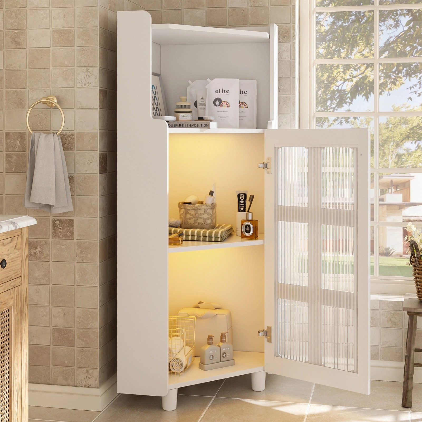 Celya Vitrine Eck-Schrank mit Lackoberfläche & LED-Beleuchtung (63.5*124cm, Weiß, für Wohnzimmer, Bücherregal, Badezimmer) Moderne Eck-Kommode mit App-Steuerung