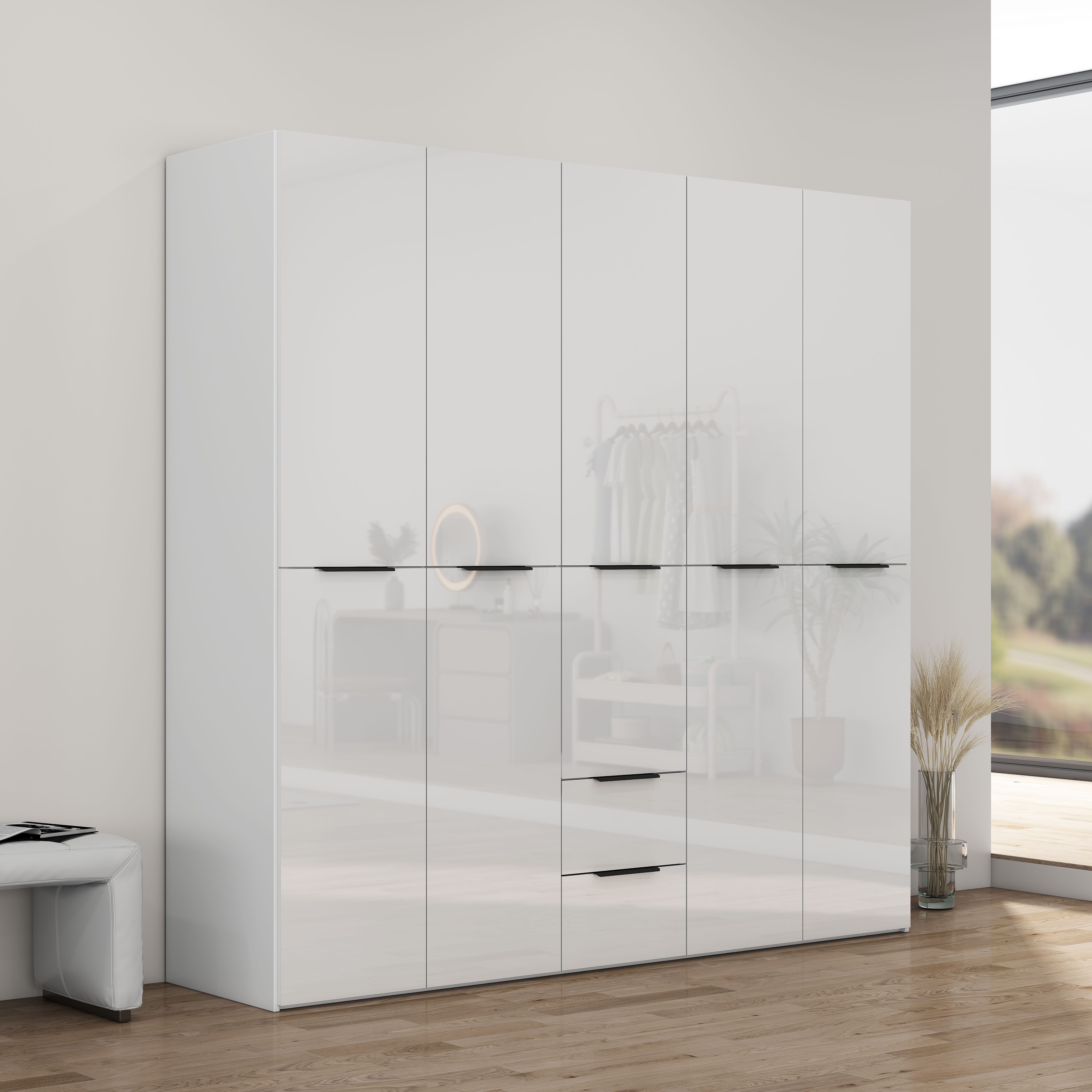 OTTO home Kleiderschrank Skyller Schlafzimmerschrank mit 5 Türen (2 Schubladen moderne Griffe, hochglänzende Fronten) Drehtürenschrank mit perfekter Innenausstattung, Breite 2,02cm