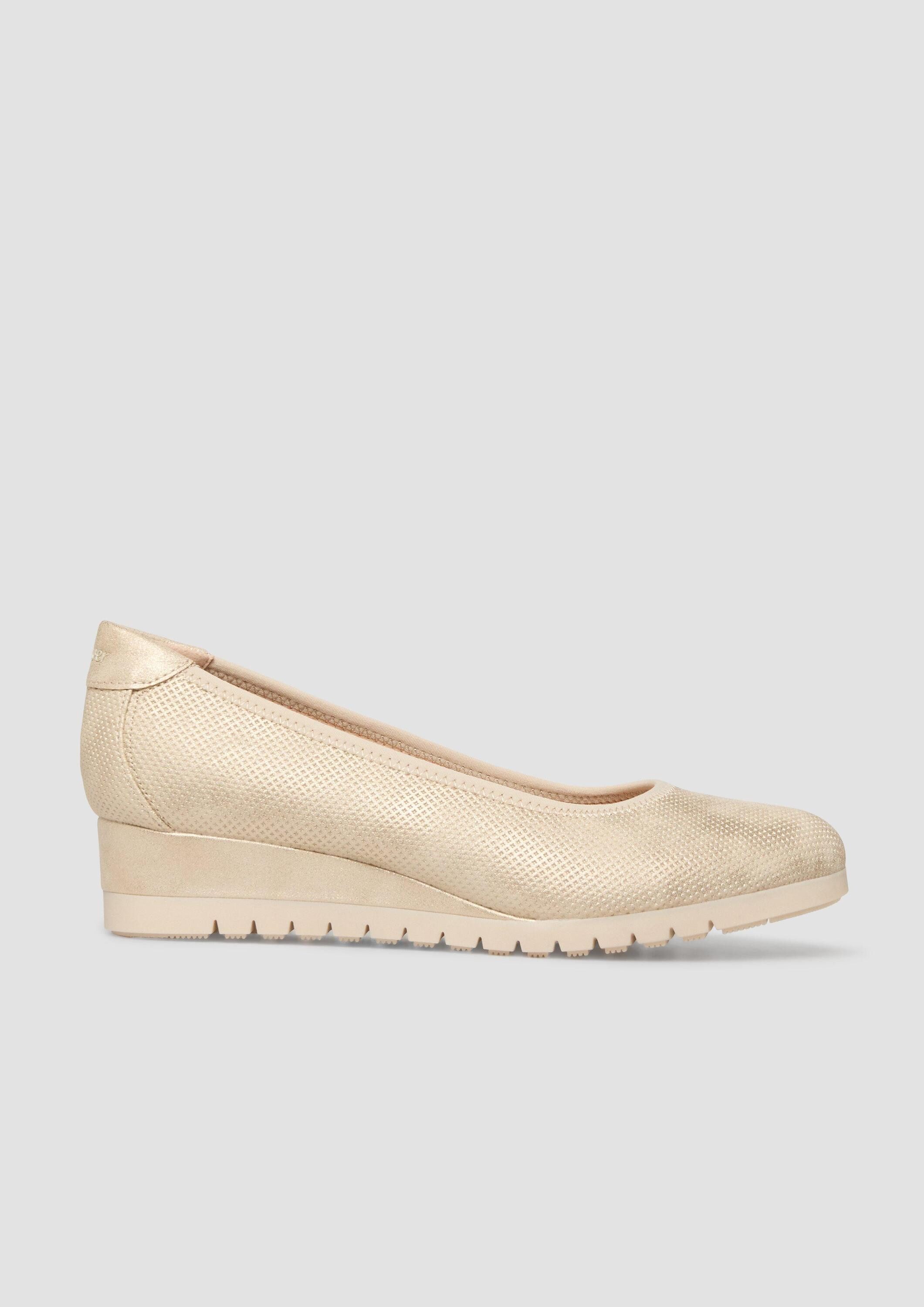 s.Oliver Pumps Pumps Weges mit profilierter Sohle