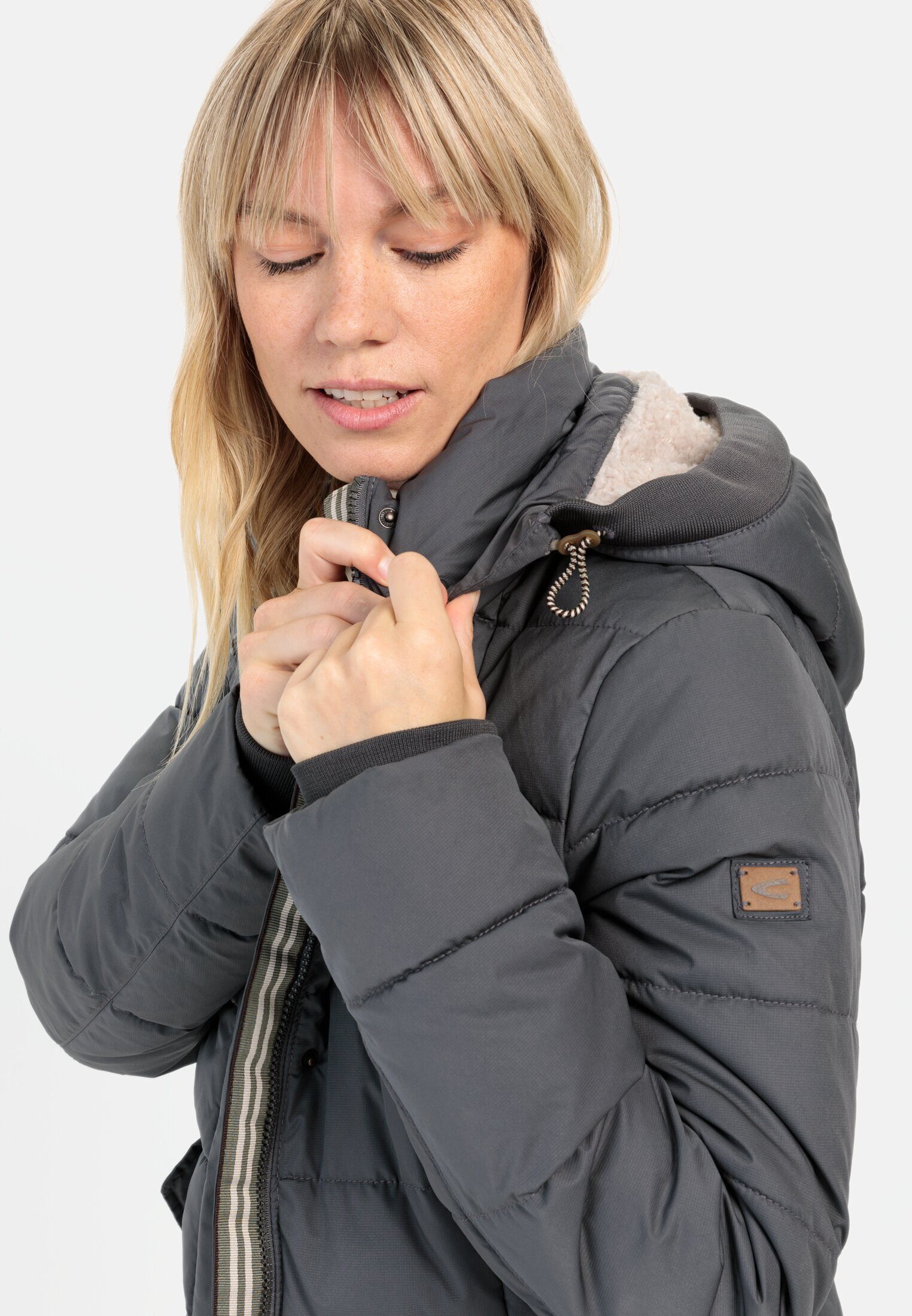 camel active Winterjacke mit abnehmbarer Kapuze