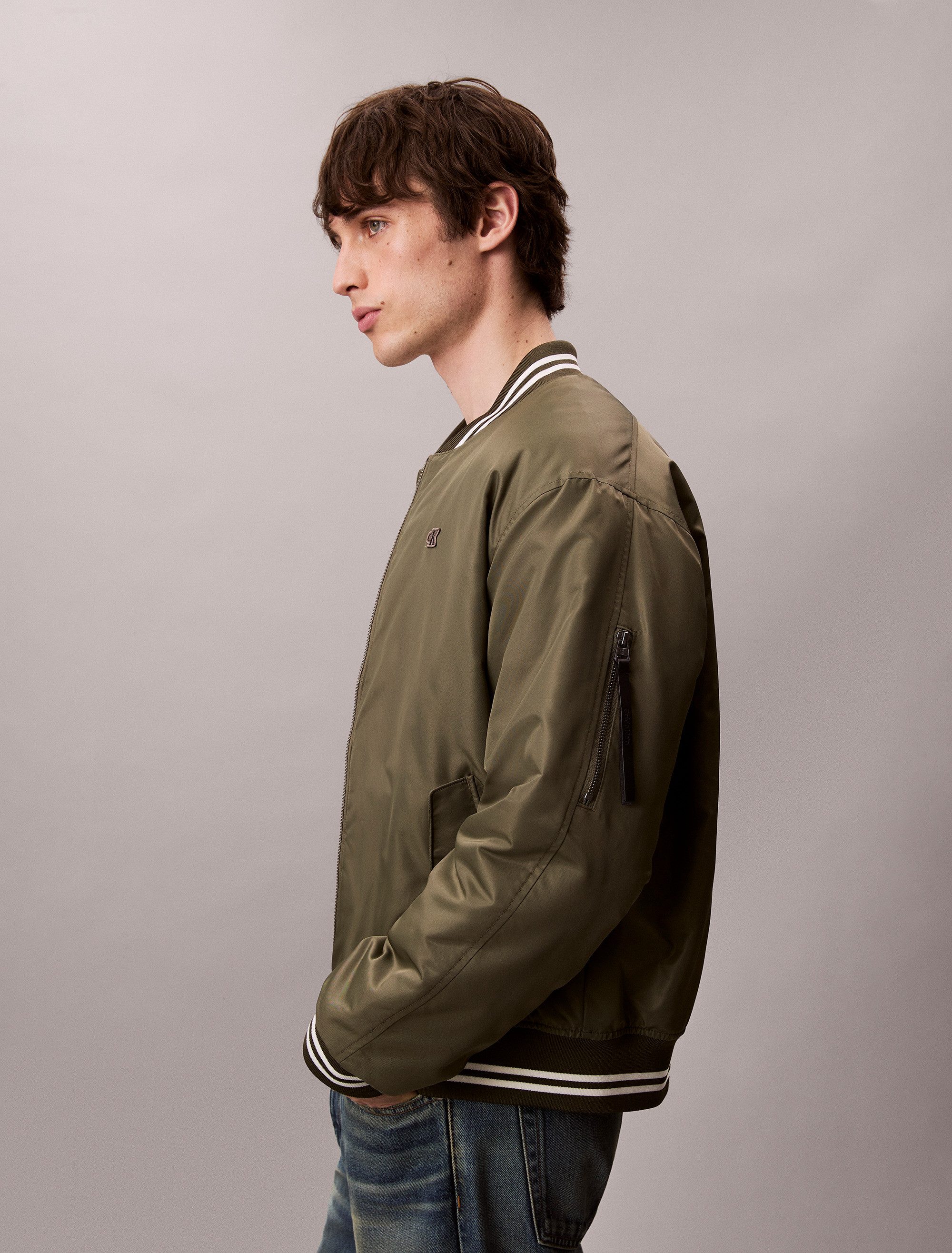 Calvin Klein Jeans Collegejacke LS JEANS TIPPED HERO BOMBER Mit Rundhalsausschnitt, regular fit