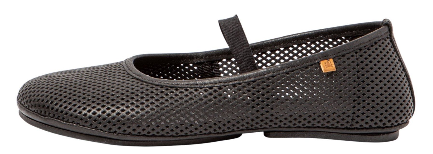 El Naturalista N5820R Essence Black Ballerina