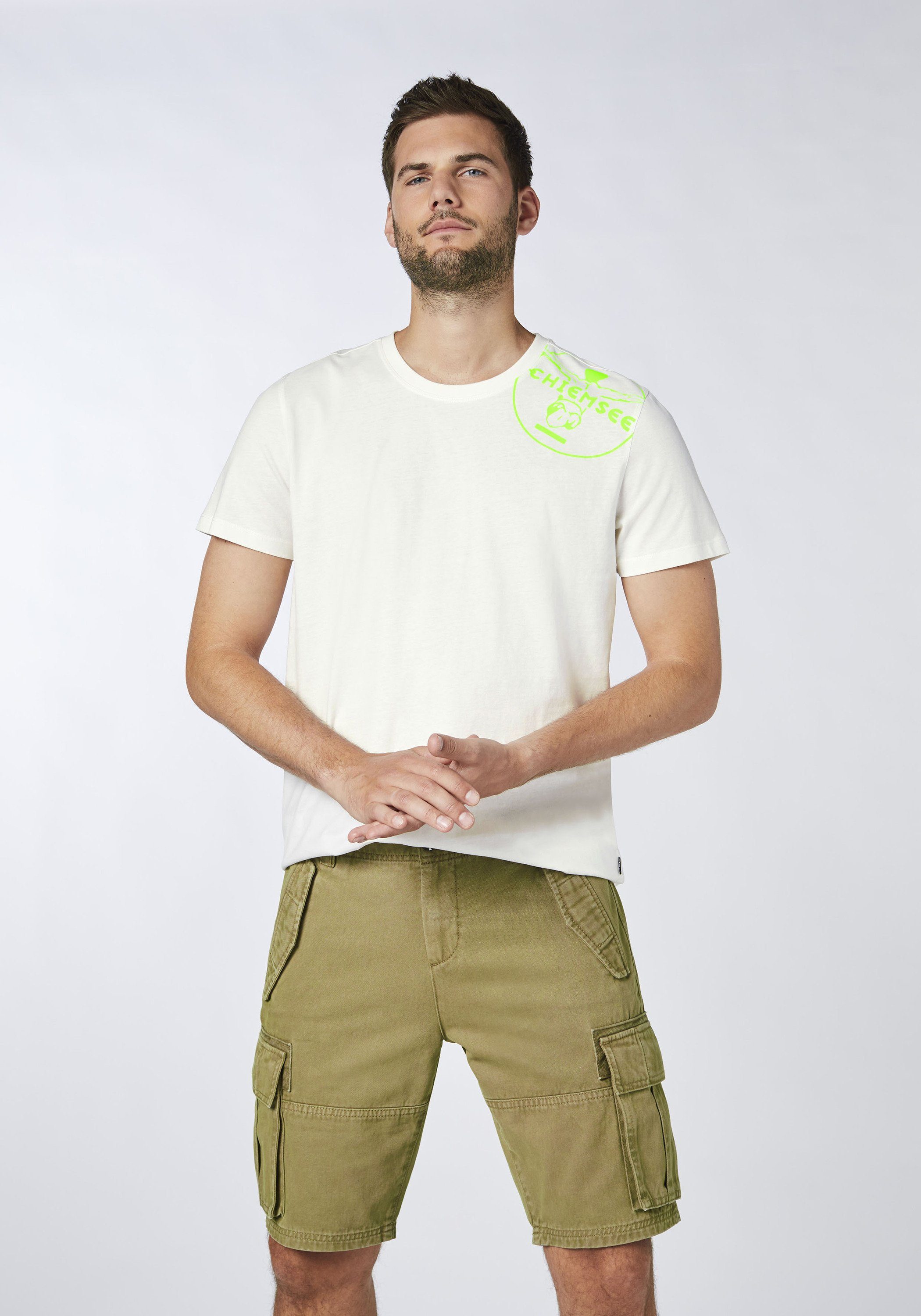 Chiemsee Print-Shirt T-Shirt mit Jumper-Motiv Star White 1