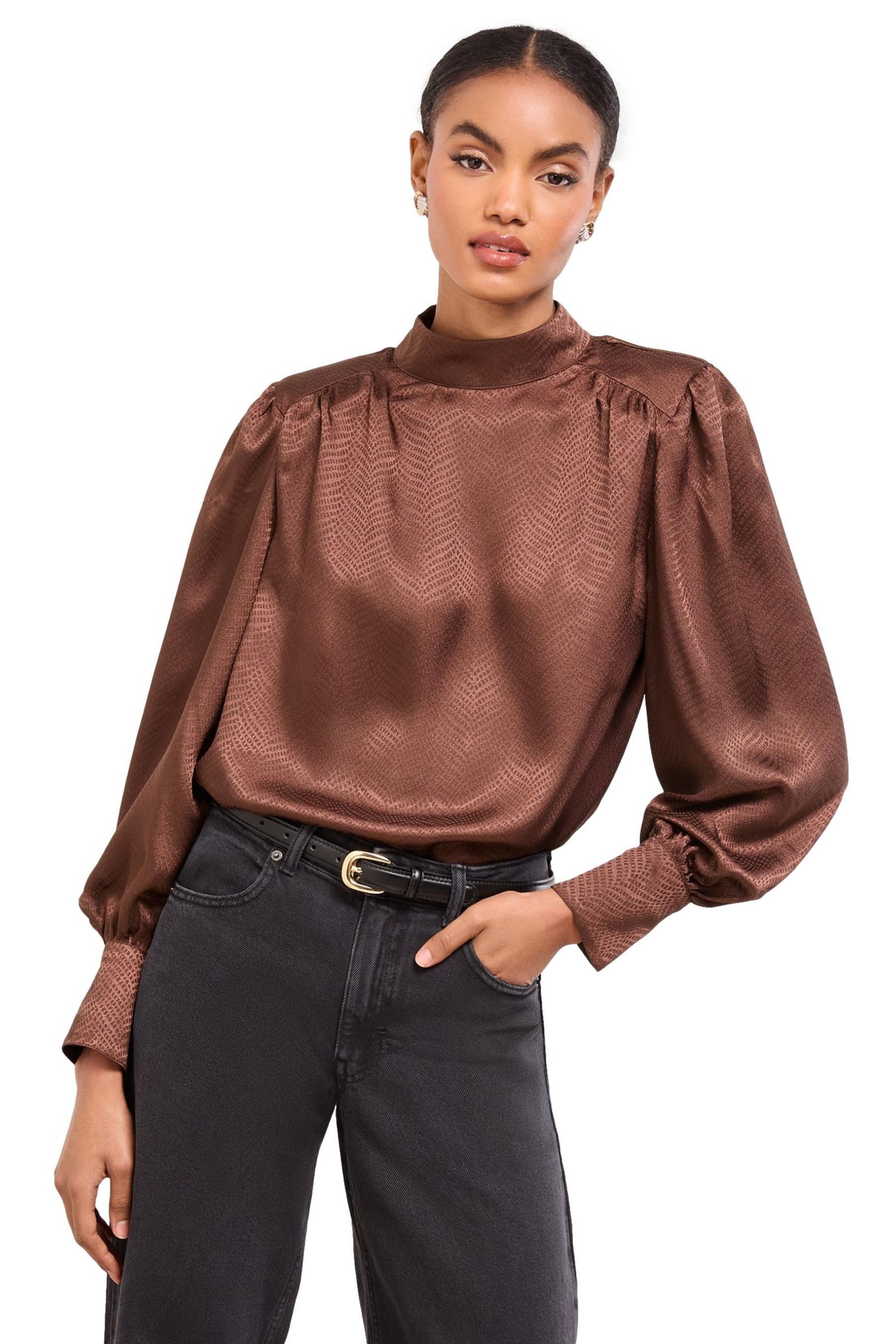 LIPSY Langarmbluse Lipsy Hochgeschlossenes Jacquard-Oberteil, Regular (1-tlg)