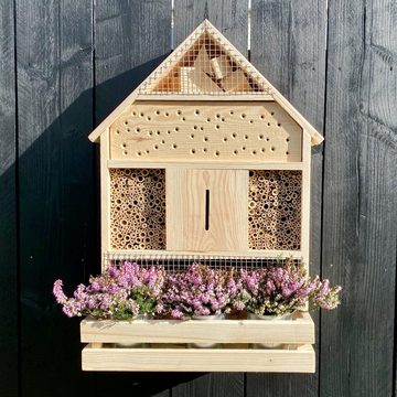 gartenetage Insektenhotel zum Aufhängen XXL mit Pflanzenbalkon, Naturbelassenes Insektenhaus & Bienenhotel/ Insektenhotel Groß