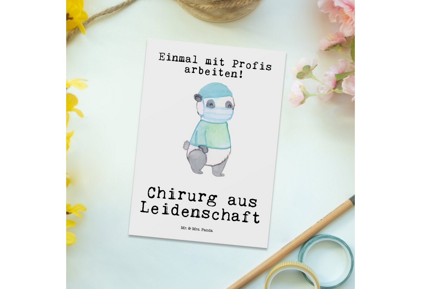 Thumbnail - Mr. & Mrs. Panda Postkarte Chirurg Leidenschaft - Weiß - Geschenk, Geschenkkarte, Schenken, Unfa, Glänzende Vorderseite