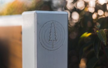 Holzbegehrt Gartenlounge-Set Blickfang - Einsitzer inkl. flexibler Ablageplatte