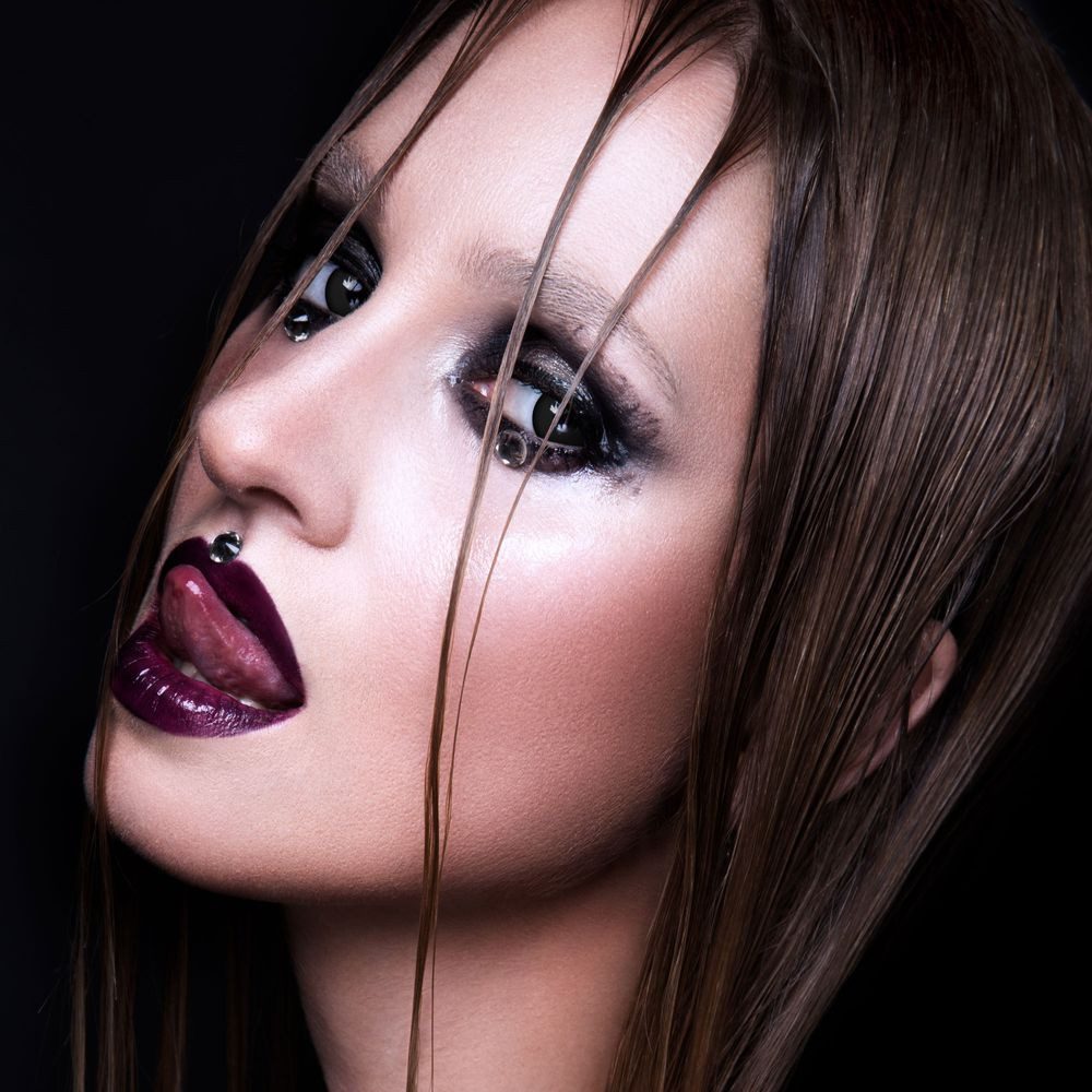 aricona Farblinsen Farbige Halloween Kontaktlinsen Zombie Vampir Kostüm Crazy Schwarz, Ohne Stärke, 2 Stück