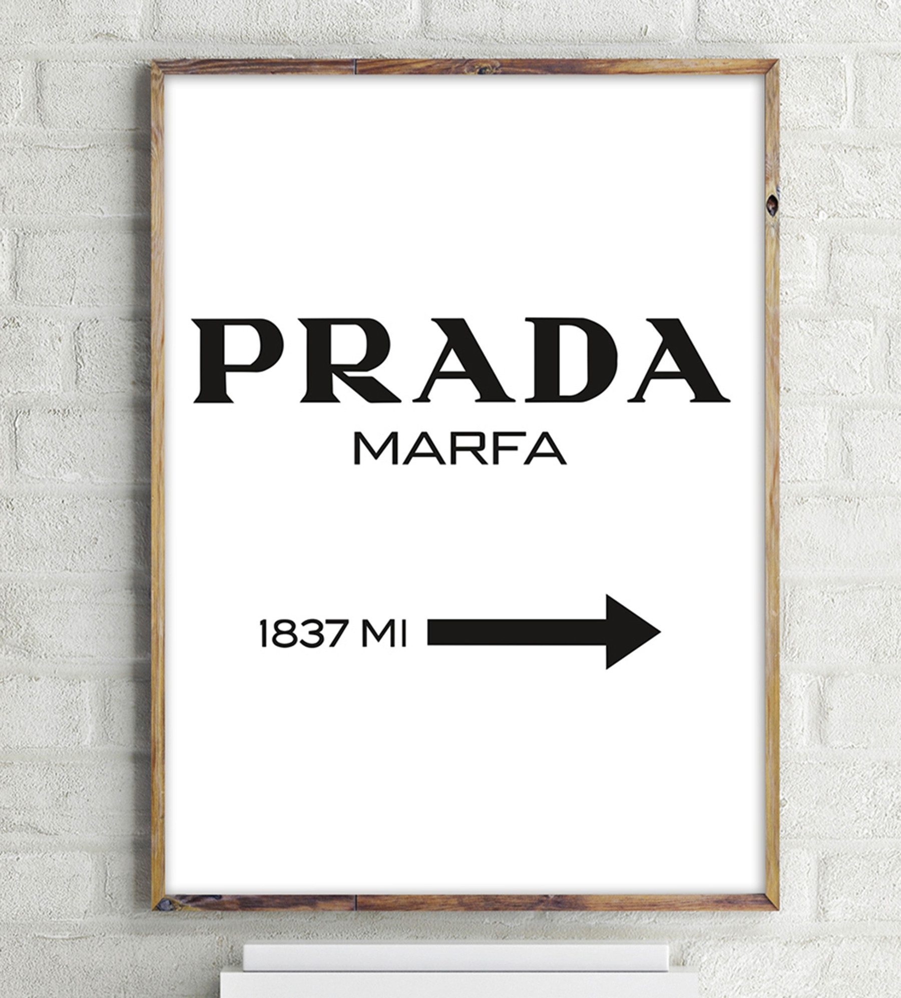 Close Up Poster Prada Marfa Kunstdruck 1837 Miles 30 x 40 cm günstig online kaufen