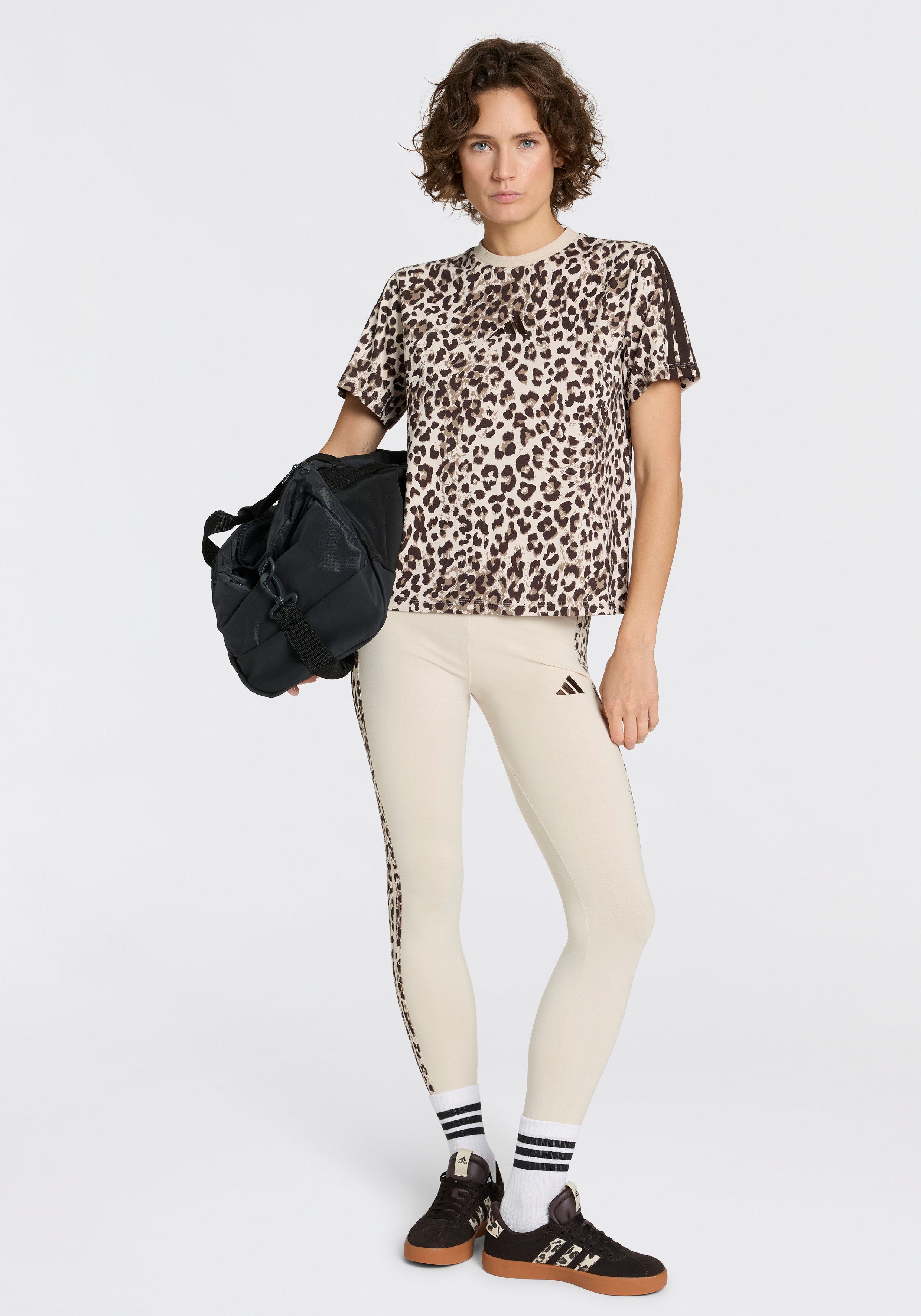 Zum Outfit 1