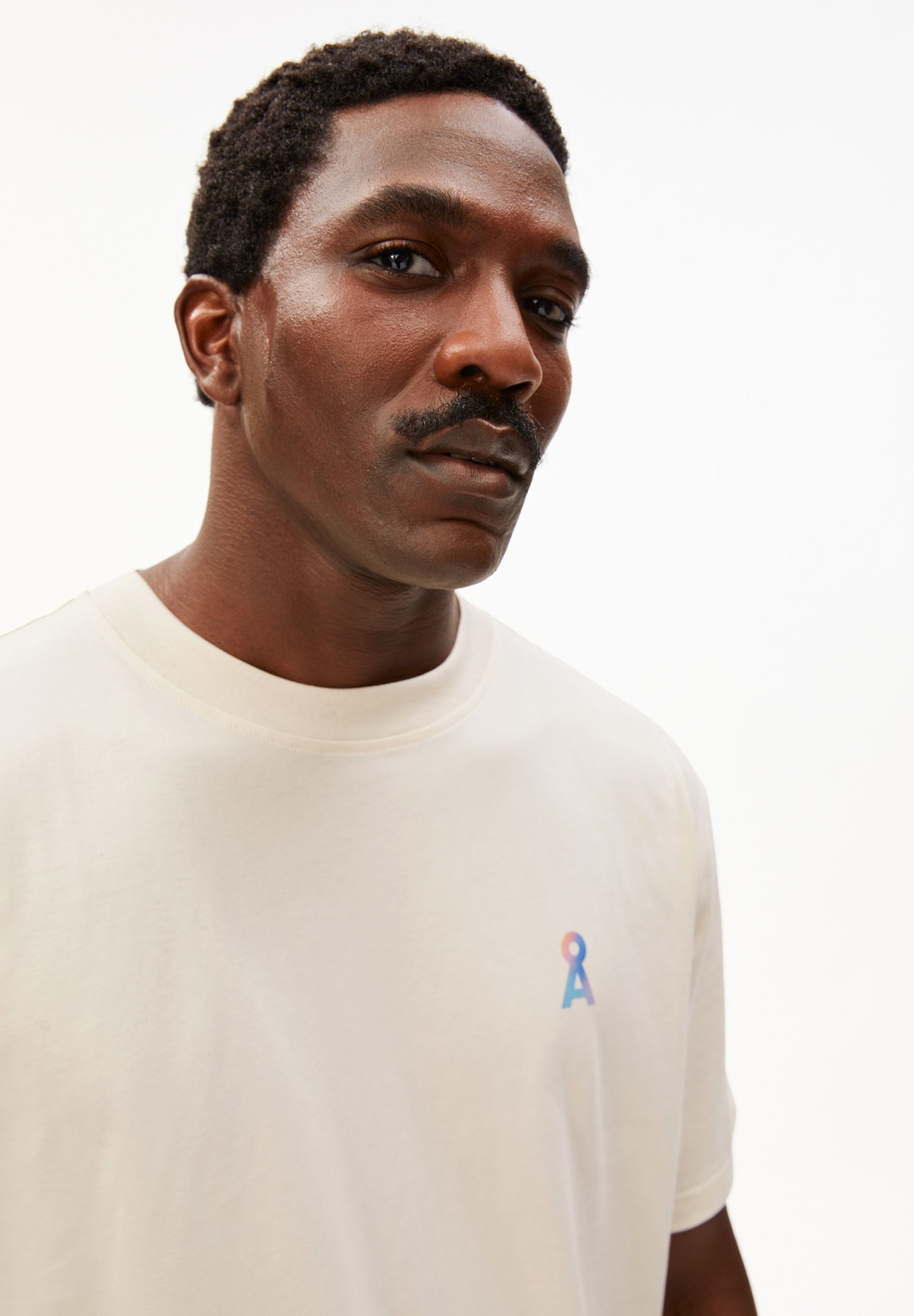 Armedangels Print-Shirt MAARKOS LOVE SINCE 100% Bio-Baumwolle Relaxed Fit