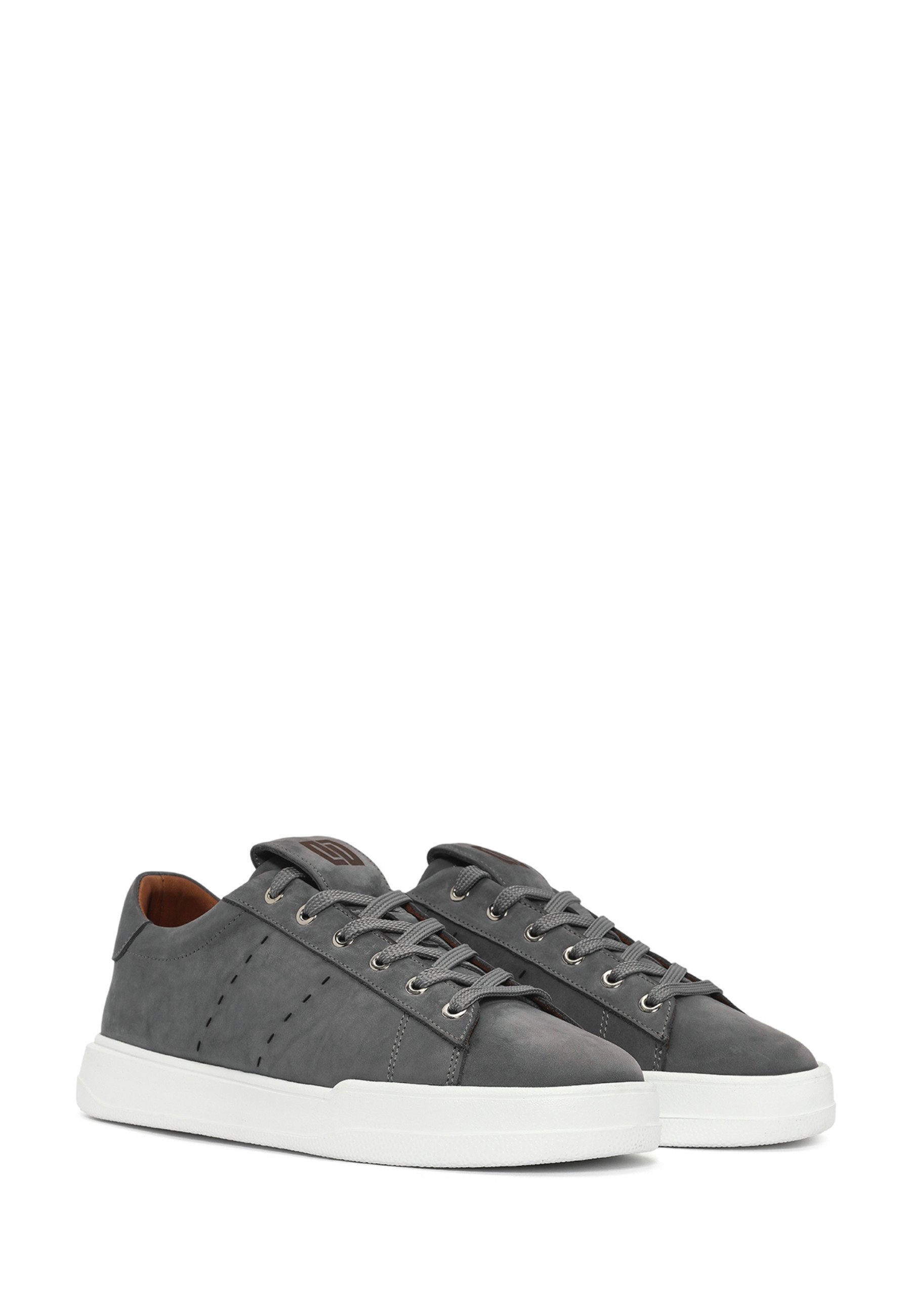 Derimod Sneaker aus Wildleder Sneaker Schnürsenkel, Lederfutter, EVA Sohle