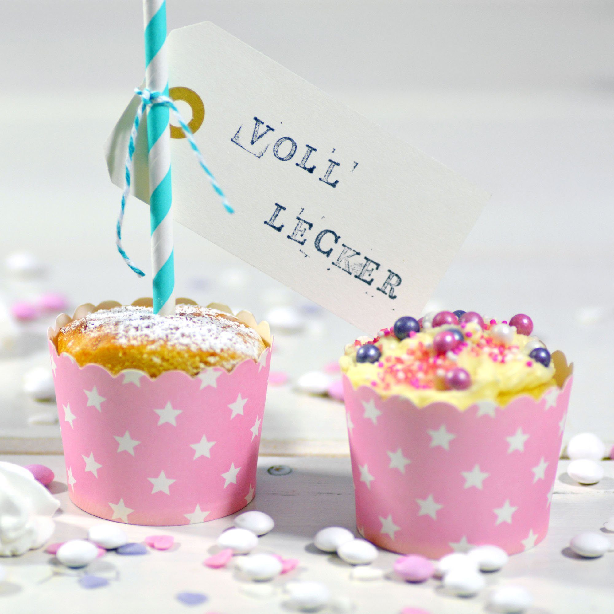 Frau WUNDERVoll Muffinform 50 Muffin Backformen rosa, weisse Sterne Durchmesser 5cm, Höhe 4,5cm, (50-tlg)